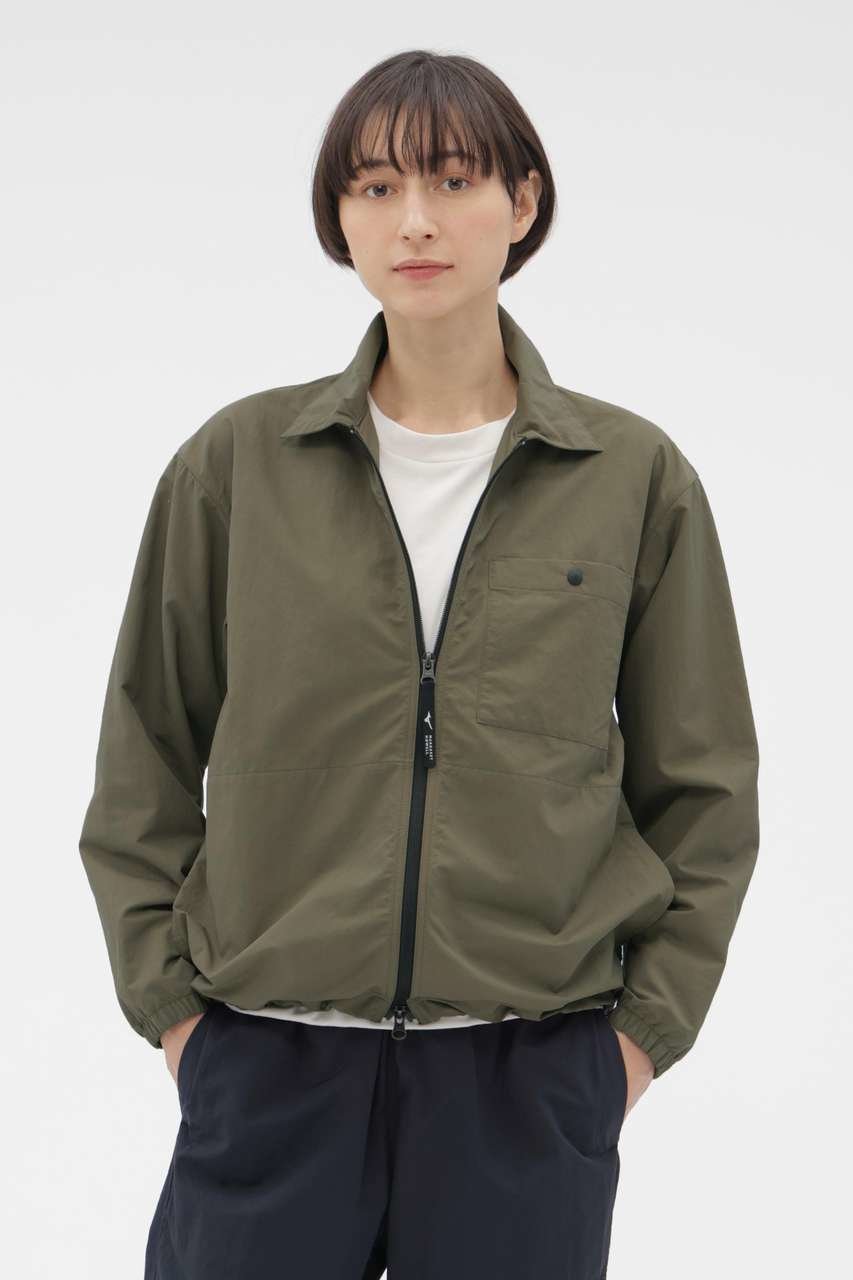 【マーガレットハウエル/MARGARET HOWELL】のWATER REPELENT NYLON POPLIN SHIRT インテリア・キッズ・メンズ・レディースファッション・服の通販 founy(ファニー) ファッション Fashion レディースファッション Fashion for Women トップス・カットソー Cut & Sew Tops シャツ・ブラウス・オフィスカジュアル Elegant Blouses & Button-Ups コレクション Collection, Seasonal Line スピンドル Spindle, Drawcord スリーブ Sleeve, Long Sleeve / Short Sleeve フロント Front, Front Design マーガレット Marguerite, Daisy Pattern ロング Long, Long-Length 新作・新入荷 New Arrivals / New In カーキ|ID: prp329100004873919 ipo3291000000036353721