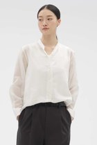 【マーガレットハウエル/MARGARET HOWELL】のCOTTON SILK STRIPE SHIRT 人気、トレンドファッション・服の通販 founy(ファニー) ファッション Fashion レディースファッション Fashion for Women トップス・カットソー Cut & Sew Tops シャツ・ブラウス・オフィスカジュアル Elegant Blouses & Button-Ups なめらか Smooth, Silky Texture シルク Silk, 100% Silk ストライプ Stripe, Striped Pattern スリーブ Sleeve, Long Sleeve / Short Sleeve バランス Balance, Style Balance ロング Long, Long-Length ロンドン London Style, British Inspired エレガント 上品 Elegant 定番 Standard, Basic Item 新作・新入荷 New Arrivals / New In thumbnail ホワイト|ID: prp329100004873931 ipo3291000000036353818