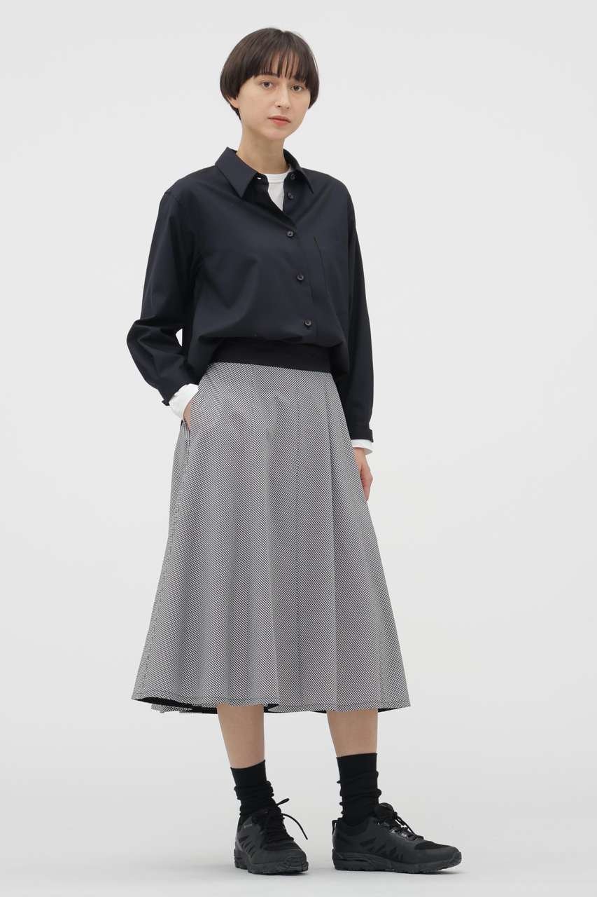【マーガレットハウエル/MARGARET HOWELL】のWORSTED WOOL POPLIN SHIRT 人気、トレンドファッション・服の通販 founy(ファニー) 　ファッション　Fashion　レディースファッション　Fashion for Women　トップス・カットソー　Cut & Sew Tops　シャツ・ブラウス・オフィスカジュアル　Elegant Blouses & Button-Ups　おすすめ　Recommended / Our Picks　スリーブ　Sleeve, Long Sleeve / Short Sleeve　セットアップ　Set-Up, Coordinated Outfit　ベーシック　Basic, Essential　レギュラー　Regular, Standard Fit　ロング　Long, Long-Length　新作・新入荷　New Arrivals / New In　羽織　Haori, Light Jacket　other-3|ID: prp329100004873937 ipo3291000000036353869