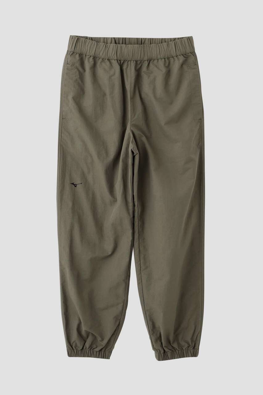 【マーガレットハウエル/MARGARET HOWELL】のWATER REPELENT NYLON POPLIN TROUSERS 大人の最旬トレンドファッション＆コーディネート founy(ファウニー) 　ファッション　Fashion　レディースファッション　Fashion for Women　パンツ　Pants & Trousers　コレクション　Collection, Seasonal Line　バランス　Balance, Style Balance　マーガレット　Marguerite, Daisy Pattern　リラックス　Relax, Relaxed Fit　other-5|ID: prp329100004873955 ipo3291000000036612944