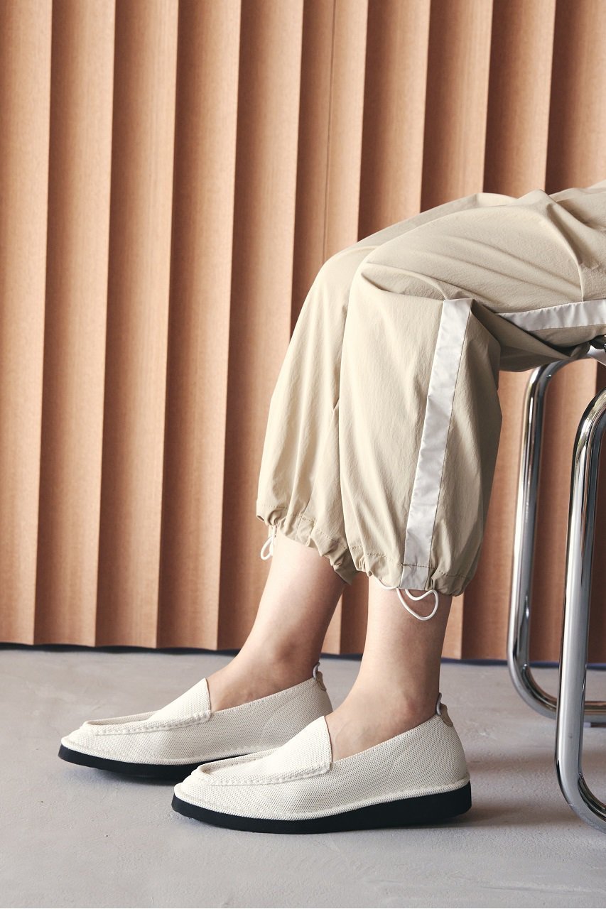 【オッフェン/Offen】のsquare-MOCCALA 大人の最旬トレンドファッション＆コーディネート founy(ファウニー) 　ファッション　Fashion　レディースファッション　Fashion for Women　クッション　Cushion, Throw Pillow　軽量　Lightweight, Ultra Light　シューズ　Shoes, Footwear　フォーマル　Formal, Dressy　フラット　Flat, Flat Shoes　メンズ　Men's, Menswear　おすすめ　Recommended / Our Picks　other-8|ID: prp329100004874165 ipo3291000000036355660