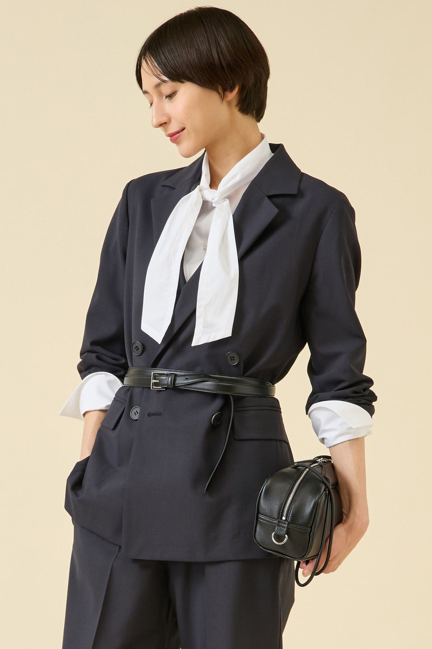 【マルティニーク/martinique】のTW2WAYストレッチジャケット(セットアップ可) インテリア・キッズ・メンズ・レディースファッション・服の通販 founy(ファニー) 　ファッション　Fashion　レディースファッション　Fashion for Women　アウター　Coat / Outerwear Collection　レディースジャケット・軽アウター　Jackets　おすすめ　Recommended / Our Picks　なめらか　Smooth, Silky Texture　シルク　Silk, 100% Silk　ジャケット　Jacket, Outerwear　ストレッチ　Stretch, Stretchy Fabric　セットアップ　Set-Up, Coordinated Outfit　定番　Standard, Basic Item　ネイビー|ID: prp329100004874223 ipo3291000000036356102