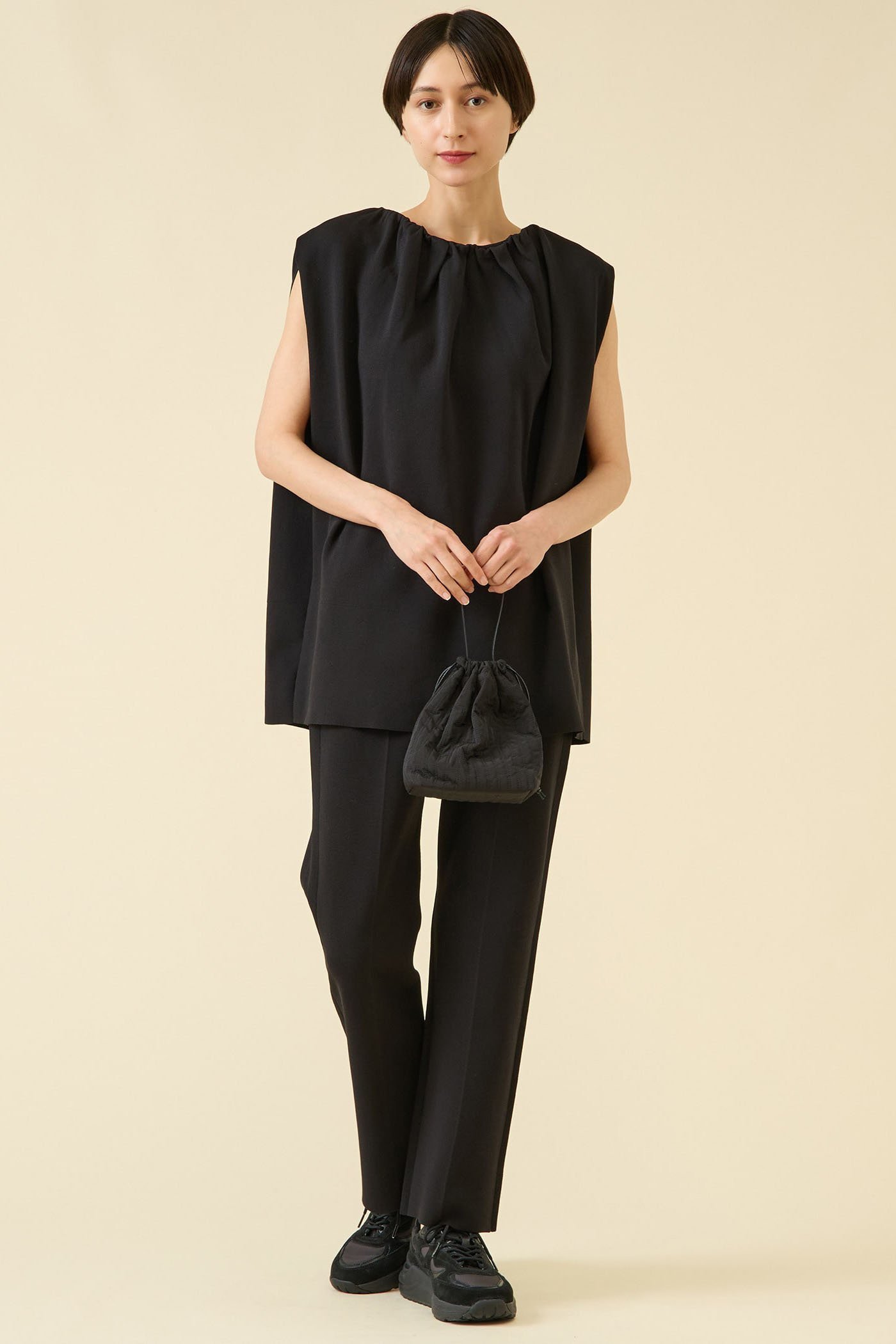 【マルティニーク/martinique】のストレッチウールニットパンツ(セットアップ可) 人気、トレンドファッション・服の通販 founy(ファニー) 　ファッション　Fashion　レディースファッション　Fashion for Women　セットアップ　Matching Sets　レディースパンツ・ボトムス　Pants & Trousers / Bottoms　パンツ　Pants & Trousers　おすすめ　Recommended / Our Picks　ストレッチ　Stretch, Stretchy Fabric　セットアップ　Set-Up, Coordinated Outfit　センター　Center, Center Line　パターン　Pattern, Design Print　フレア　Flare, Flared　ミラノリブ　Milano Rib, Milano Stitch　other-4|ID: prp329100004874225 ipo3291000000036356125