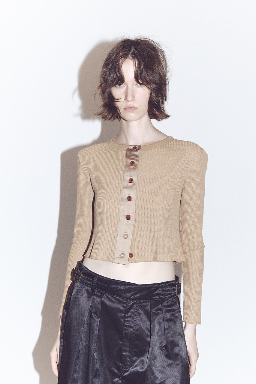 【ウーア/Uhr】のサテン グルカ ハーフ パンツ 人気、トレンドファッション・服の通販 founy(ファニー) 　ファッション　Fashion　レディースファッション　Fashion for Women　パンツ　Pants & Trousers　ショートパンツ・ハーフパンツ　High-Waisted & Relaxed Shorts　サテン　Satin, Glossy Fabric　ショート　Short, Short Length　シンプル　Simple, Minimal　ハーフ　Half, Half-Length　夏　Summer　春　Spring　S/S・春夏　SS, Spring/Summer, Warm Season　other-7|ID: prp329100004874464 ipo3291000000036358018