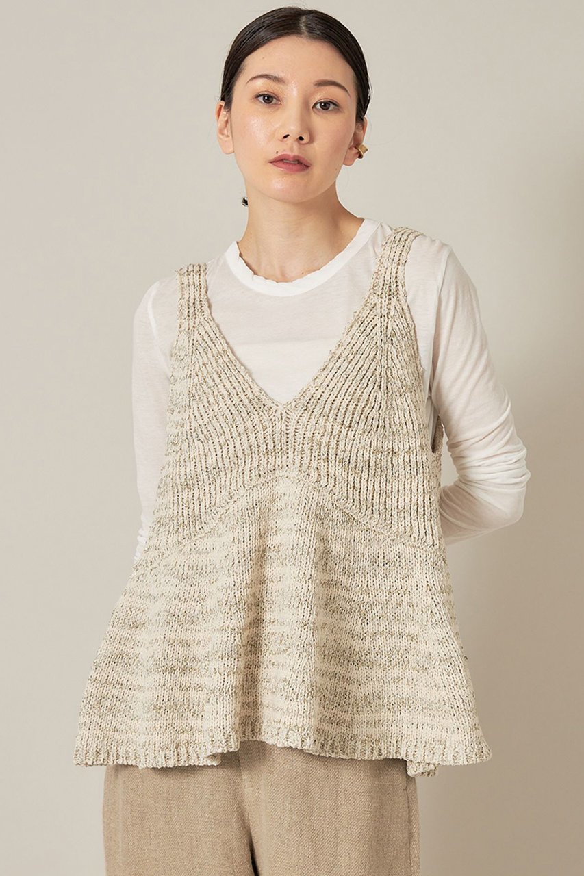 【カレンソロジー/Curensology】のリネンラメニットキャミ 人気、トレンドファッション・服の通販 founy(ファニー) 　ファッション　Fashion　レディースファッション　Fashion for Women　トップス・カットソー　Cut & Sew Tops　ニット　Knit Tops & Sweaters　キャミソール&ノースリーブ　Camisoles & Sleeveless Tops　シャツ・ブラウス・オフィスカジュアル　Elegant Blouses & Button-Ups　ロングTシャツ・Tシャツ　Longline T-Shirts & Tees　カットソー・ベーシックTシャツ　Cut-and-Sewn Tops / Stretch Tees & Basics　カットソー　Cut and Sewn Top　キャミソール　Camisole, Spaghetti Strap Top　タンク　Tank Top, Sleeveless Top　デコルテ　Décolleté, Neckline　フレア　Flare, Flared　リネン　Linen, Linen Fabric　エレガント 上品　Elegant　 other-1|ID: prp329100004874663 ipo3291000000036359512