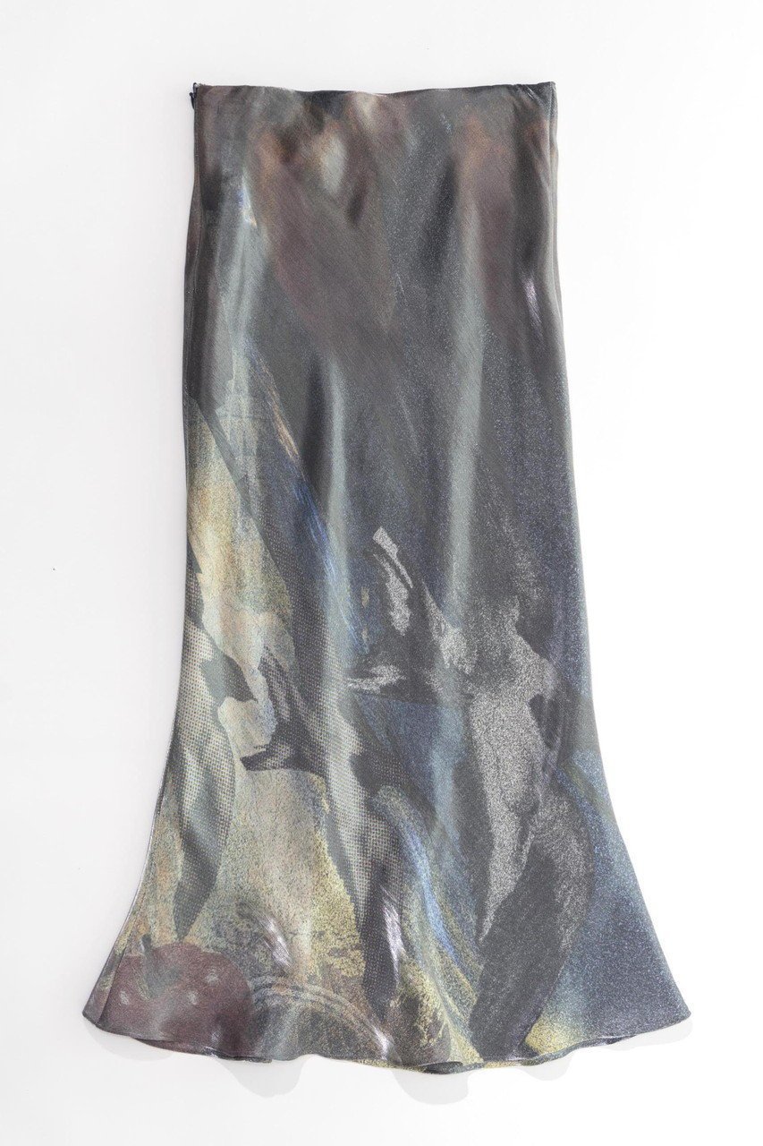 【メゾンスペシャル/MAISON SPECIAL】のSwallow Imagination Print Skirt/スワローイマジネーションプリントスカート 大人の最旬トレンドファッション＆コーディネート founy(ファウニー) 　ファッション　Fashion　レディースファッション　Fashion for Women　スカート　Skirts　ロングスカート　Long Skirts / Maxi & Midi Skirts　カッティング　Cutting Detail　ドレープ　Drape, Draping Fabric　フェミニン　Feminine, Girly　フレア　Flare, Flared　プリント　Print, Printed Pattern　ラグジュアリー　Luxury, Elegant　ロング　Long, Long-Length　other-7|ID: prp329100004874745 ipo3291000000036543987