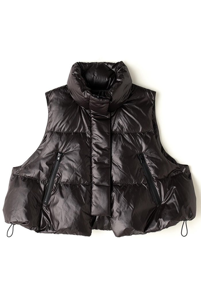 【ル フィル/LE PHIL】のリバーシブルボリュームダウンベスト インテリア・キッズ・メンズ・レディースファッション・服の通販 founy(ファニー) https://founy.com/ ファッション Fashion レディースファッション Fashion for Women アウター Coat / Outerwear Collection レディースジャケット・軽アウター Jackets アクセサリー Fashion Accessories ショート Short, Short Length ジャケット Jacket, Outerwear ダウン Down, Puffer ベスト Vest, Waistcoat リバーシブル Reversible, Two-Sided |ID: prp329100004874840 ipo3291000000036360833