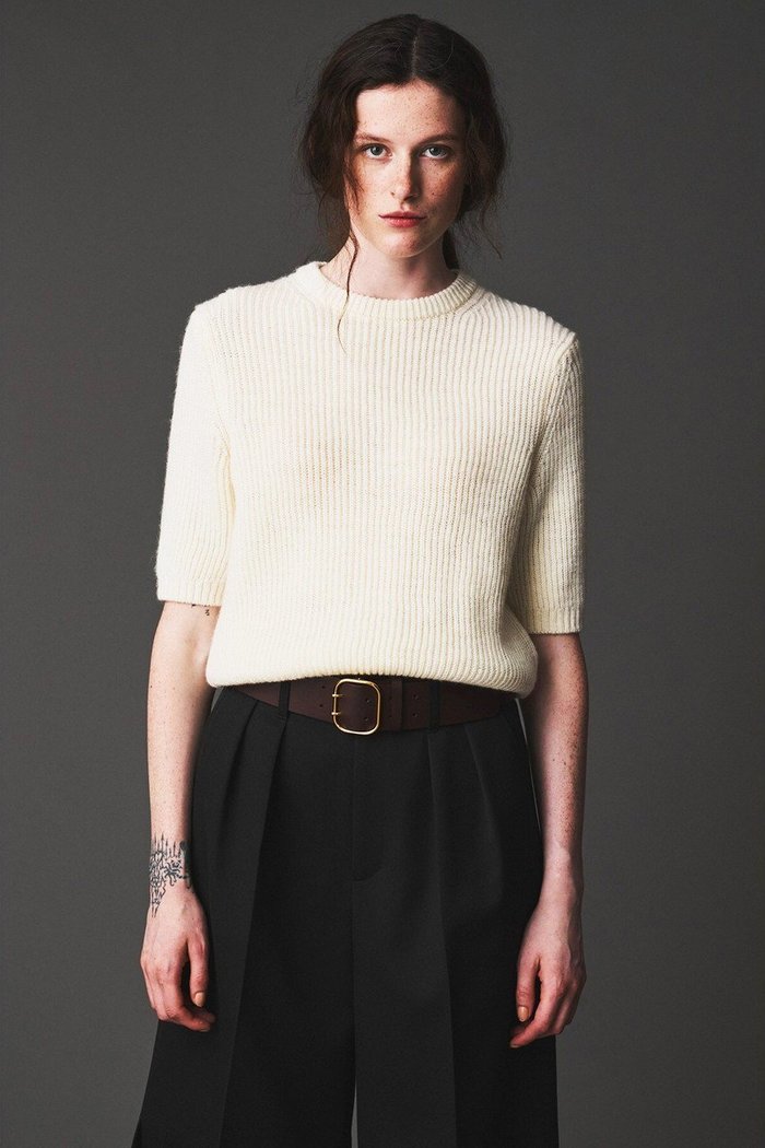 【オブリオ/AUBRIOT】のバルキーヤーンセーター インテリア・キッズ・メンズ・レディースファッション・服の通販 founy(ファニー) https://founy.com/ ファッション Fashion レディースファッション Fashion for Women トップス・カットソー Cut & Sew Tops ニット Knit Tops & Sweaters カジュアルプルオーバー・ニットトップス Pullovers & Knit Tops / Casual Pullovers シンプル Simple, Minimal セーター Sweater, Knitwear ボックス Boxy, Box Shape 半袖 Short Sleeve, Half Sleeve |ID: prp329100004874855 ipo3291000000036360959