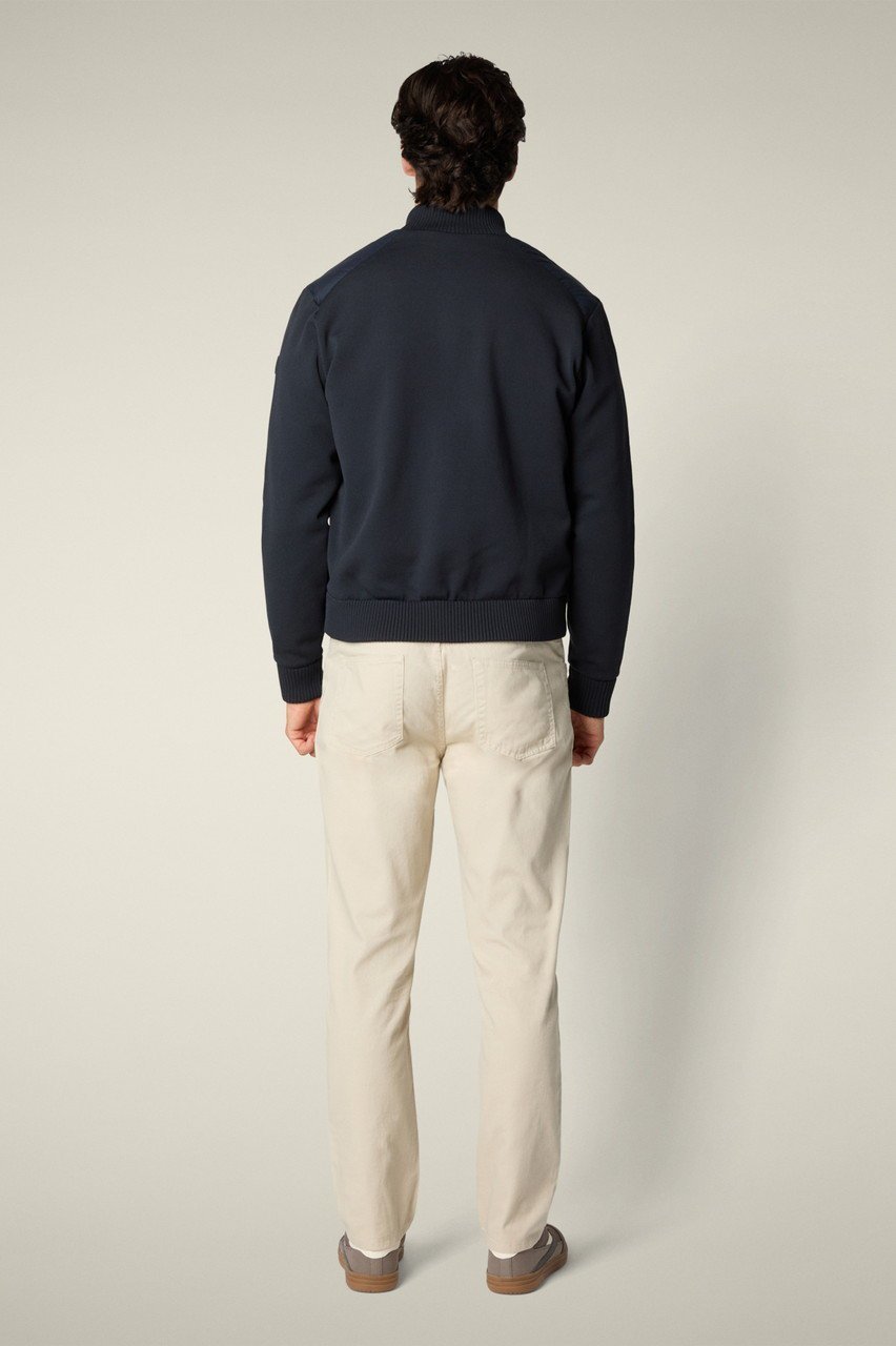 【セイブ ザ ダック/SAVE THE DUCK / MEN】の【MEN】SEDUM D31434M ROMI/スタンドカラーショートジャケット 大人の最旬トレンドファッション＆コーディネート founy(ファウニー) 　ファッション　Fashion　メンズファッション　Fashion for Men　アウトドア　Outdoor Clothing　キルティング　Quilted, Quilting　コンビ　Combo, Combination Style　ショート　Short, Short Length　パッチ　Patch, Appliqué　旅行　Travel　other-8|ID: prp329100004874891 ipo3291000000036802378