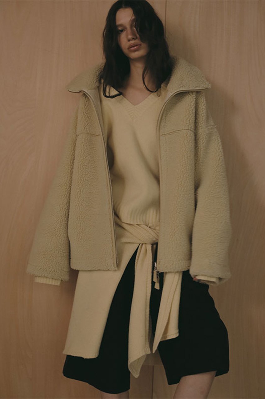 【エトレトウキョウ/ETRE TOKYO】のウールカルゼタックショートパンツ 人気、トレンドファッション・服の通販 founy(ファニー) 　ファッション　Fashion　レディースファッション　Fashion for Women　パンツ　Pants & Trousers　ショートパンツ・ハーフパンツ　High-Waisted & Relaxed Shorts　ショート　Short, Short Length　ジャケット　Jacket, Outerwear　スウェット / スエット　Sweatshirt, Sweatwear　ソックス　Socks, Hosiery　タンブラー　Tumbler, Travel Mug　フロント　Front, Front Design　リラックス　Relax, Relaxed Fit　ロング　Long, Long-Length　ワッシャー　Washer, Crinkled Finish　エレガント 上品　Elegant　other-8|ID: prp329100004874935 ipo3291000000036361613