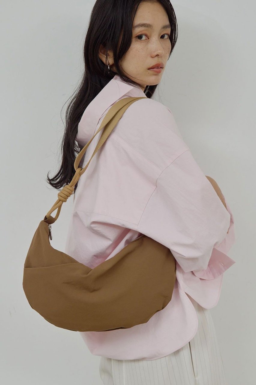 【ガリャルダガランテ/GALLARDAGALANTE】の【WEB限定】【はっ水加工】ナイロンクロスボディ インテリア・キッズ・メンズ・レディースファッション・服の通販 founy(ファニー) 　ファッション　Fashion　レディースファッション　Fashion for Women　バッグ　Bags　キャメル|ID: prp329100004875005 ipo3291000000036362177