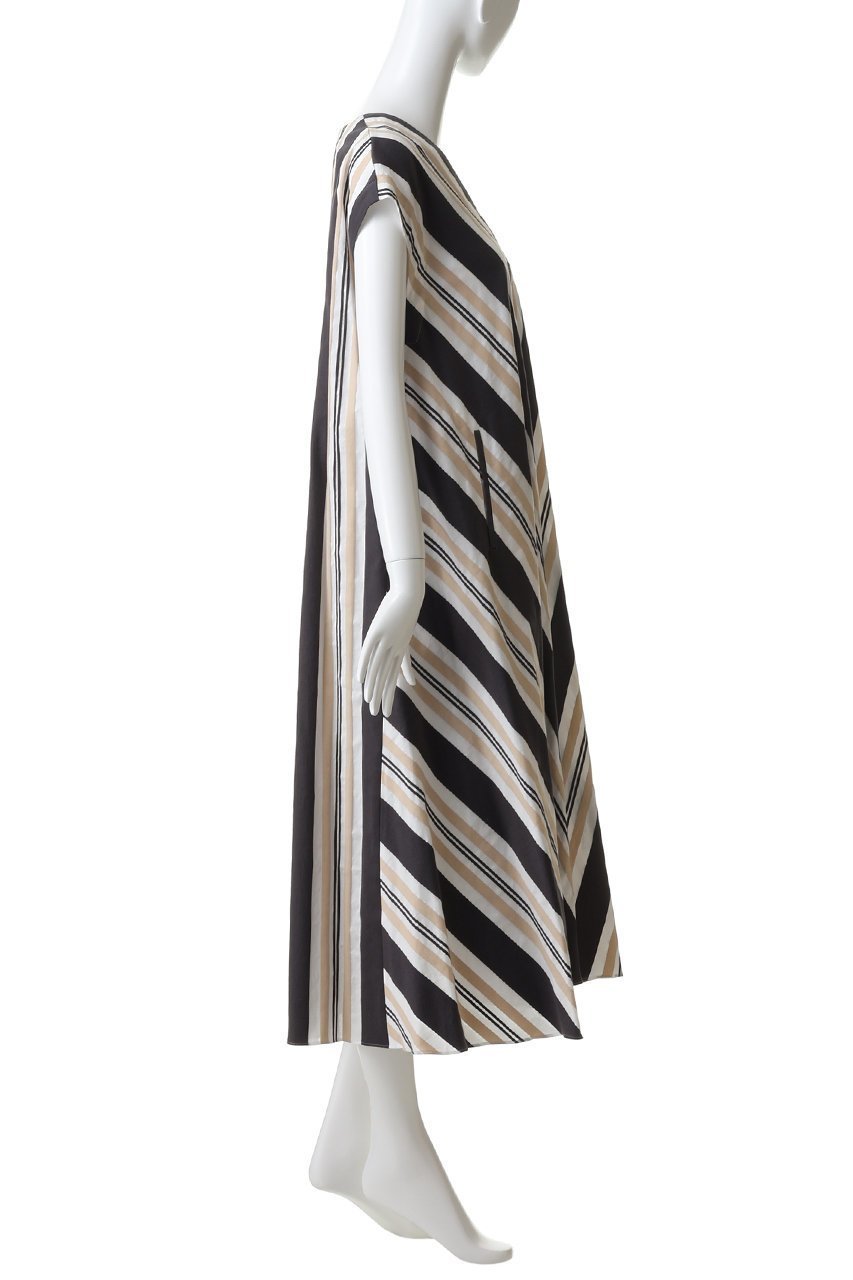 【ドメル/DOMELLE】のビッグ ストライプ ドレス 人気、トレンドファッション・服の通販 founy(ファニー) ファッション Fashion レディースファッション Fashion for Women ワンピース Dresses フォーマル・パーティードレス・結婚式用ドレス Elegant & Casual Dresses チュニック Tunic Tops & Dresses ストライプ Stripe, Striped Pattern チュニック Tunic, Long Top ドレス Dress, One-Piece ビッグ Big, Oversized ファブリック Fabric, Textile フレア Flare, Flared フロント Front, Front Design ロング Long, Long-Length other-3|ID: prp329100004875113 ipo3291000000036362681