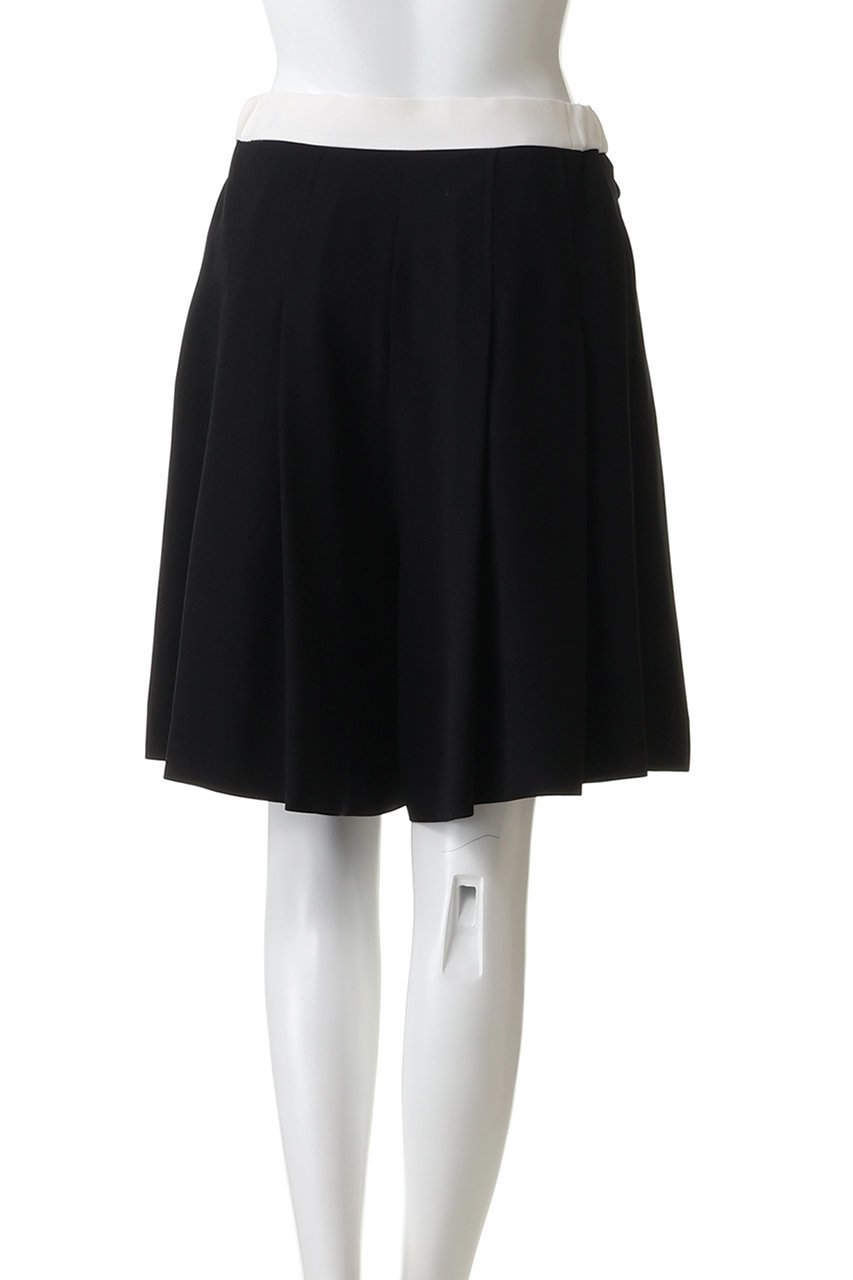 【エムダブリュー/MW】のバックサテン タック パンツ 人気、トレンドファッション・服の通販 founy(ファニー) 　ファッション　Fashion　レディースファッション　Fashion for Women　パンツ　Pants & Trousers　ショートパンツ・ハーフパンツ　High-Waisted & Relaxed Shorts　バッグ　Bags　サテン　Satin, Glossy Fabric　ショート　Short, Short Length　フォーマル　Formal, Dressy　エレガント 上品　Elegant　other-4|ID: prp329100004875119 ipo3291000000036362746