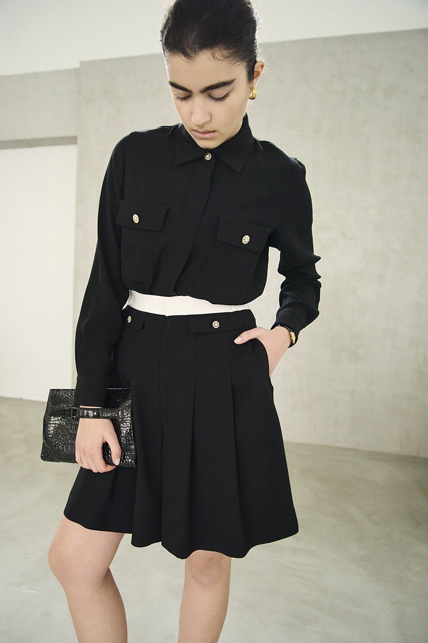 【エムダブリュー/MW】のバックサテン タック パンツ 人気、トレンドファッション・服の通販 founy(ファニー) 　ファッション　Fashion　レディースファッション　Fashion for Women　パンツ　Pants & Trousers　ショートパンツ・ハーフパンツ　High-Waisted & Relaxed Shorts　バッグ　Bags　サテン　Satin, Glossy Fabric　ショート　Short, Short Length　フォーマル　Formal, Dressy　エレガント 上品　Elegant　other-6|ID: prp329100004875119 ipo3291000000036362748