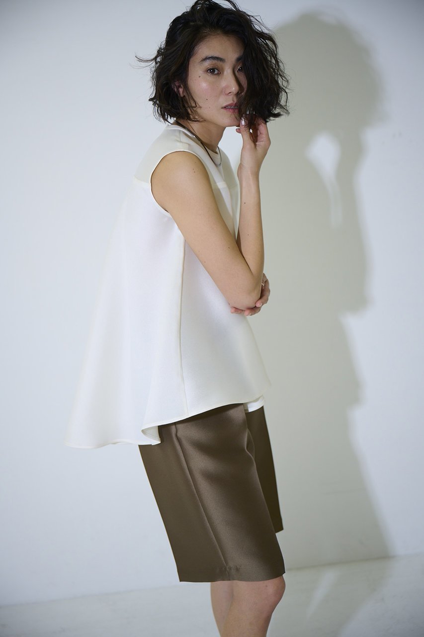 【エムフィル/M Fil】のシルキーWクロス ハーフパンツ 人気、トレンドファッション・服の通販 founy(ファニー) 　ファッション　Fashion　レディースファッション　Fashion for Women　パンツ　Pants & Trousers　ショートパンツ・ハーフパンツ　High-Waisted & Relaxed Shorts　ショート　Short, Short Length　ハーフ　Half, Half-Length　フィット　Fit, Slim Fit　ミリタリー　Military, Army Style　リラックス　Relax, Relaxed Fit　エレガント 上品　Elegant　other-8|ID: prp329100004875190 ipo3291000000036363305