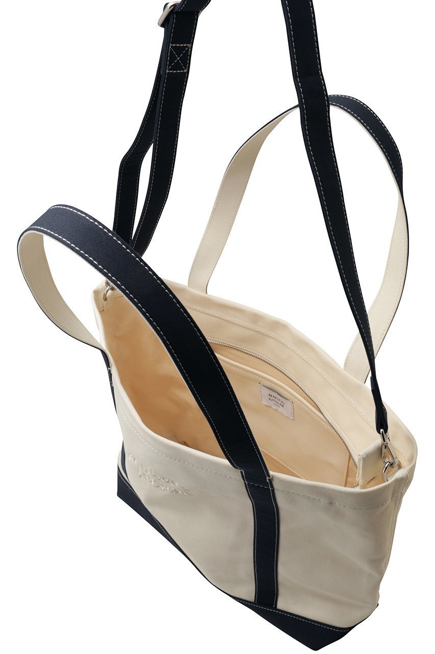 【メゾン キツネ/MAISON KITSUNE】の【UNISEX】MAISON KITSUNE HANDWRITING LARGE トートバッグ 人気、トレンドファッション・服の通販 founy(ファニー) 　ファッション　Fashion　レディースファッション　Fashion for Women　バッグ　Bags　ユニセックス　Unisex, Genderless　ショルダー　Shoulder, Shoulder Strap　ハンド　Hand, Handmade　ポケット　Pocket, Pocket Detail　旅行　Travel　other-5|ID: prp329100004875192 ipo3291000000036363311