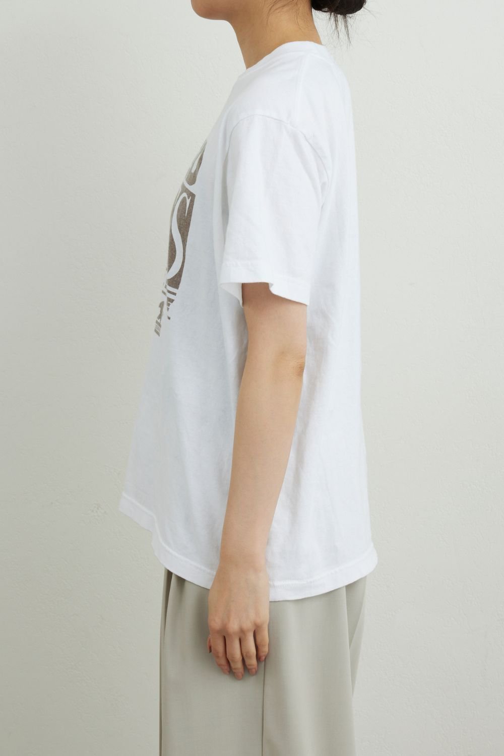 【ガリャルダガランテ/GALLARDAGALANTE】の【GOOD ROCK SPEED】別注 UNITED STATES ロゴT 人気、トレンドファッション・服の通販 founy(ファニー) 　ファッション　Fashion　レディースファッション　Fashion for Women　トップス・カットソー　Cut & Sew Tops　シャツ・ブラウス・オフィスカジュアル　Elegant Blouses & Button-Ups　ロングTシャツ・Tシャツ　Longline T-Shirts & Tees　カットソー・ベーシックTシャツ　Cut-and-Sewn Tops / Stretch Tees & Basics　グラフィック　Graphic, Graphic Design　ショート　Short, Short Length　ジャケット　Jacket, Outerwear　スリーブ　Sleeve, Long Sleeve / Short Sleeve　プリント　Print, Printed Pattern　再入荷　Restock / Back in Stock　別注　Limited Edition, Custom Order　other-7|ID: prp329100004875256 ipo3291000000036363765