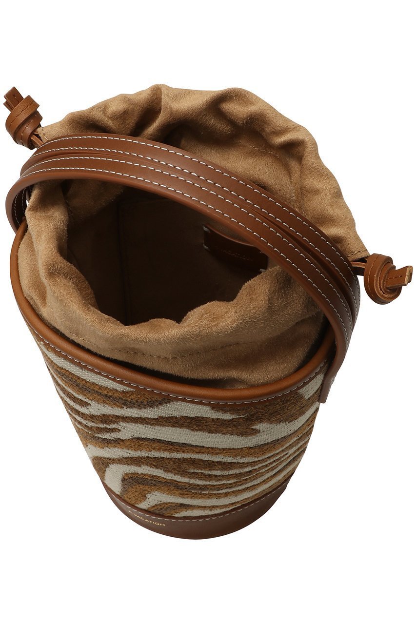 【ア ヴァケーション/A VACATION】のBONBON バケツバッグ 人気、トレンドファッション・服の通販 founy(ファニー) 　ファッション　Fashion　レディースファッション　Fashion for Women　バッグ　Bags　ジャカード／ジャガード　Jacquard, Woven Pattern　スマート　Smart, Elegant　ドローストリング　Drawstring, Pull Cord　バケツ　Bucket, Bucket Style　パーティ　Party, Party Style　フォルム　Silhouette, Form　リップ　Lip, Lip Motif　新作・新入荷　New Arrivals / New In　財布　Wallet, Purse　other-6|ID: prp329100004875324 ipo3291000000036364262