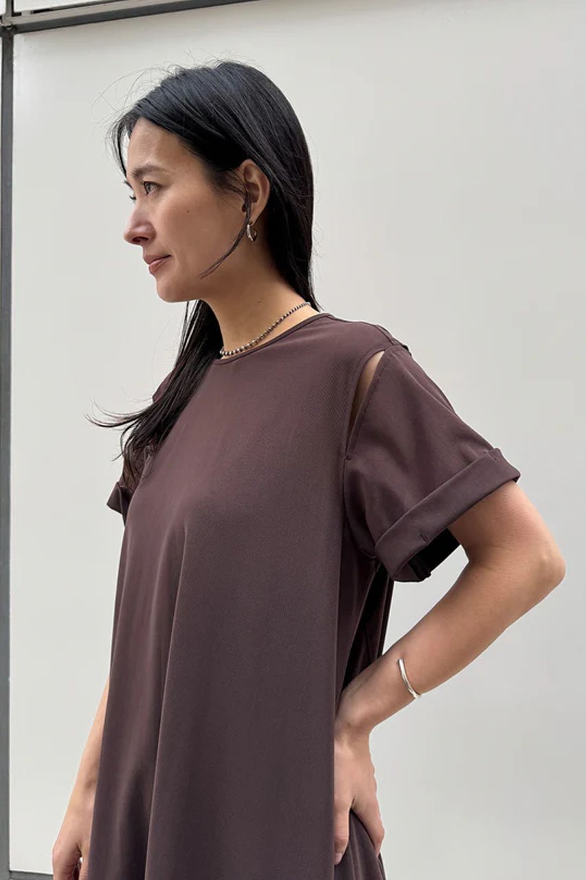 【スタニングルアー/STUNNING LURE】のメッシュロングドレス 人気、トレンドファッション・服の通販 founy(ファニー) 　ファッション　Fashion　レディースファッション　Fashion for Women　ワンピース　Dresses　フォーマル・パーティードレス・結婚式用ドレス　Elegant & Casual Dresses　チュニック　Tunic Tops & Dresses　サンダル　Sandals, Summer Shoes　スニーカー　Sneakers, Trainers　スリット　Slit, Slit Detail　チュニック　Tunic, Long Top　ドレス　Dress, One-Piece　フラット　Flat, Flat Shoes　メッシュ　Mesh, Net Fabric　ロング　Long, Long-Length　切替　Switching, Contrast Panel　other-6|ID: prp329100004875387 ipo3291000000036364672