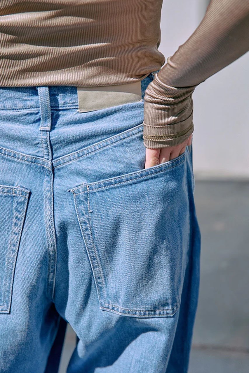 【スタニングルアー/STUNNING LURE】のKUROiro ウォッシュドデニムパンツ 人気、トレンドファッション・服の通販 founy(ファニー) 　ファッション　Fashion　レディースファッション　Fashion for Women　パンツ　Pants & Trousers　デニムパンツ・ジーンズ・美脚デニム　Denim Jeans & Pants　おすすめ　Recommended / Our Picks　なめらか　Smooth, Silky Texture　ウォッシュ　Washed Finish　エレガント 上品　Elegant　ジャケット　Jacket, Outerwear　デニム　Denim, Jeans Material　フィット　Fit, Slim Fit　ポケット　Pocket, Pocket Detail　other-4|ID: prp329100004875482 ipo3291000000036365309