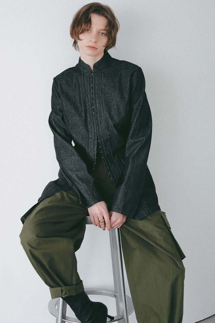 【ハー/HER.】のスタンドカラーデニムジャケット インテリア・キッズ・メンズ・レディースファッション・服の通販 founy(ファニー) https://founy.com/ ファッション Fashion レディースファッション Fashion for Women アウター Coat / Outerwear Collection レディースジャケット・軽アウター Jackets デニムジャケット / カジュアルアウター Denim Jackets シンプル Simple, Minimal ジャケット Jacket, Outerwear デニム Denim, Jeans Material トレンド Trend, Trending Now フロント Front, Front Design ボトム Bottoms, Lower Wear 切替 Switching, Contrast Panel 新作・新入荷 New Arrivals / New In |ID: prp329100004875487 ipo3291000000036365337