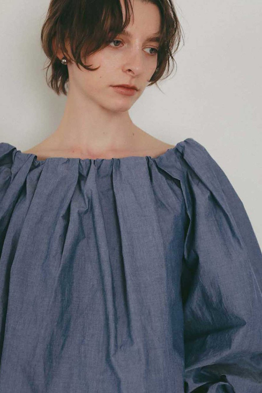 【ハー/HER.】のボリュームスリーブオフショルブラウス 人気、トレンドファッション・服の通販 founy(ファニー) 　ファッション　Fashion　レディースファッション　Fashion for Women　トップス・カットソー　Cut & Sew Tops　シャツ・ブラウス・オフィスカジュアル　Elegant Blouses & Button-Ups　ボリューム袖・フリルスリーブブラウス　Voluminous & Ruffle Sleeves / Puffy Sleeve Tops　ショルダー　Shoulder, Shoulder Strap　スリーブ　Sleeve, Long Sleeve / Short Sleeve　ダンガリー　Dungaree, Chambray　ベーシック　Basic, Essential　ランダム　Random, Irregular　ロング　Long, Long-Length　新作・新入荷　New Arrivals / New In　春　Spring　other-4|ID: prp329100004875496 ipo3291000000036365417