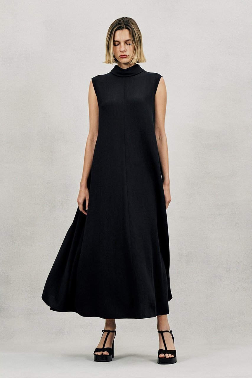 【オブリオ/AUBRIOT】のリッチドライトリコチンワンピース インテリア・キッズ・メンズ・レディースファッション・服の通販 founy(ファニー) 　ファッション　Fashion　レディースファッション　Fashion for Women　ワンピース　Dresses　チュニック　Tunic Tops & Dresses　なめらか　Smooth, Silky Texture　イタリア　Italy　チュニック　Tunic, Long Top　ドレープ　Drape, Draping Fabric　ハイネック　High Neck, Mock Neck　モダン　Modern, Contemporary　ラグジュアリー　Luxury, Elegant　ロング　Long, Long-Length　新作・新入荷　New Arrivals / New In　ネイビー|ID: prp329100004875520 ipo3291000000036365601