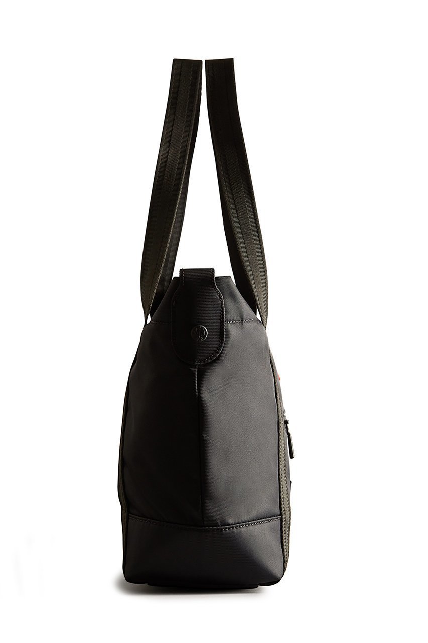 【ハンター/HUNTER】のナイロン ミディアム トップ クリップ トート バッグ 人気、トレンドファッション・服の通販 founy(ファニー) 　ファッション　Fashion　レディースファッション　Fashion for Women　バッグ　Bags　ユニセックス　Unisex, Genderless　ポケット　Pocket, Pocket Detail　ラップ　Wrap, Wrap Design　新作・新入荷　New Arrivals / New In　other-3|ID: prp329100004875587 ipo3291000000036366071