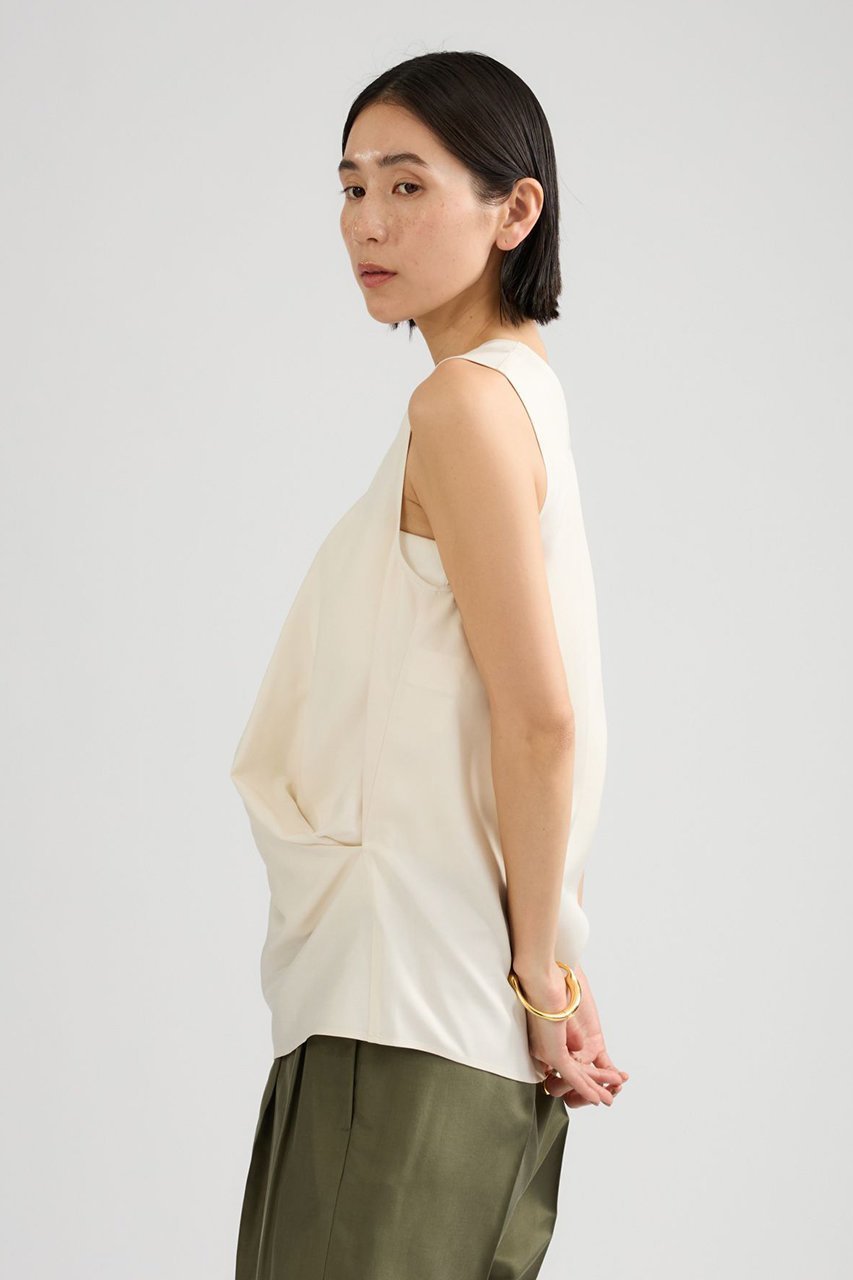 【カオス/Chaos】のソワーブラウス 人気、トレンドファッション・服の通販 founy(ファニー) 　ファッション　Fashion　レディースファッション　Fashion for Women　トップス・カットソー　Cut & Sew Tops　キャミソール&ノースリーブ　Camisoles & Sleeveless Tops　シャツ・ブラウス・オフィスカジュアル　Elegant Blouses & Button-Ups　アシンメトリー　Asymmetrical Style　シルク　Silk, 100% Silk　ジャケット　Jacket, Outerwear　スリット　Slit, Slit Detail　ドレープ　Drape, Draping Fabric　ノースリーブ　Sleeveless, No-Sleeve　ブルゾン　Blouson, Bomber Jacket　新作・新入荷　New Arrivals / New In　other-3|ID: prp329100004875595 ipo3291000000036366125