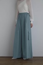 【ル フィル/LE PHIL】の《LE PHIL》ライトナイロンワイドパンツ 人気、トレンドファッション・服の通販 founy(ファニー) ファッション Fashion レディースファッション Fashion for Women パンツ Pants & Trousers おすすめ Recommended / Our Picks カーゴパンツ Cargo Pants, Utility Pants シンプル Simple, Minimal スタンダード Standard, Basic スポーティ Sporty, Casual Athletic タフタ Taffeta, Structured Fabric ドローストリング Drawstring, Pull Cord 新作・新入荷 New Arrivals / New In 軽量 Lightweight, Ultra Light thumbnail ライトグリーン|ID: prp329100004875655 ipo3291000000036366571