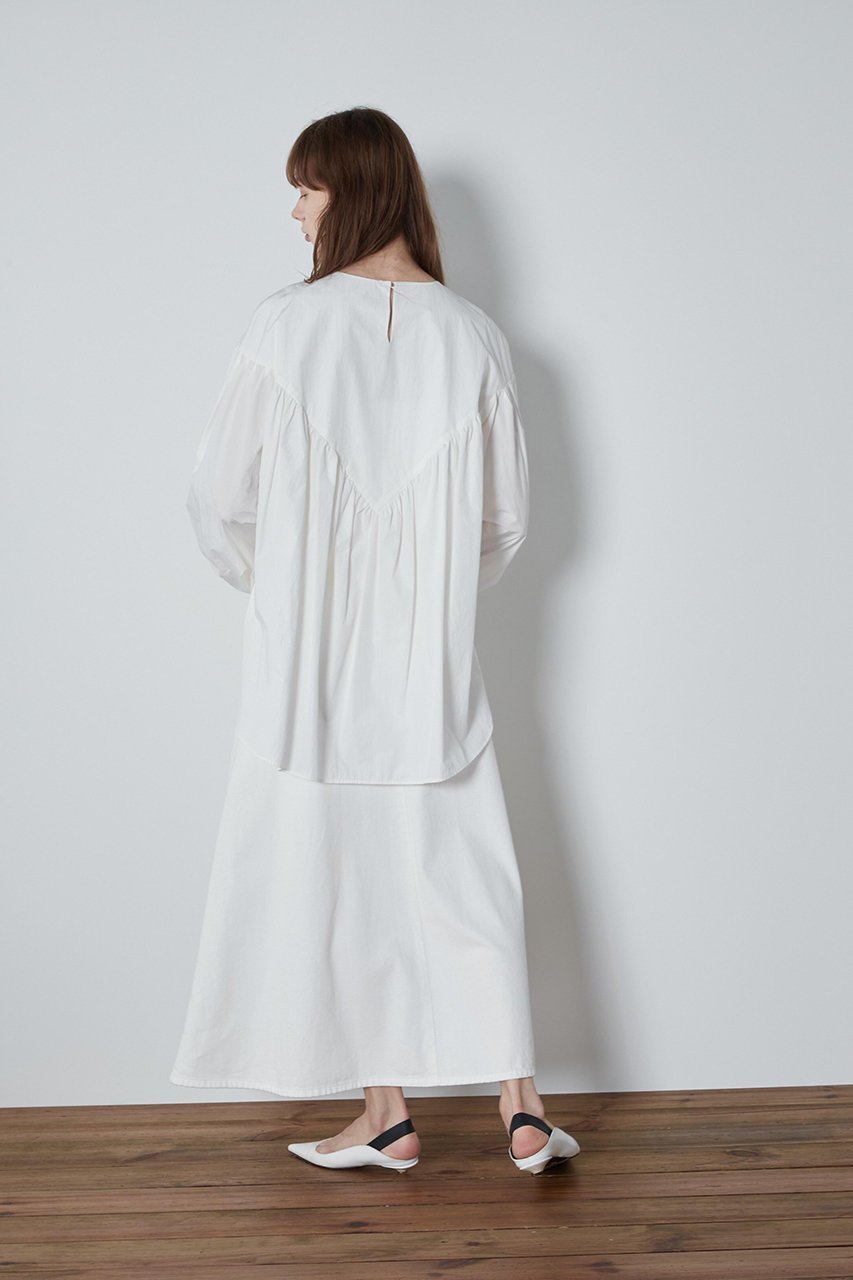 【ル フィル/LE PHIL】のギャザータイプライターブラウス 人気、トレンドファッション・服の通販 founy(ファニー) 　ファッション　Fashion　レディースファッション　Fashion for Women　トップス・カットソー　Cut & Sew Tops　シャツ・ブラウス・オフィスカジュアル　Elegant Blouses & Button-Ups　ギャザー　Gathered, Ruffled　シンプル　Simple, Minimal　スタンダード　Standard, Basic　スリーブ　Sleeve, Long Sleeve / Short Sleeve　ロング　Long, Long-Length　新作・新入荷　New Arrivals / New In　other-5|ID: prp329100004875673 ipo3291000000036366697