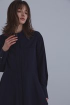 【ル フィル/LE PHIL】の《LE PHIL》SOLOTEX ペプラムブラウス 人気、トレンドファッション・服の通販 founy(ファニー) ファッション Fashion レディースファッション Fashion for Women トップス・カットソー Cut & Sew Tops シャツ・ブラウス・オフィスカジュアル Elegant Blouses & Button-Ups シンプル Simple, Minimal スタンダード Standard, Basic ストレッチ Stretch, Stretchy Fabric スリーブ Sleeve, Long Sleeve / Short Sleeve タフタ Taffeta, Structured Fabric ドレープ Drape, Draping Fabric フェミニン Feminine, Girly フレア Flare, Flared ペプラム Peplum, Flared Hem ロング Long, Long-Length 新作・新入荷 New Arrivals / New In thumbnail ネイビー|ID: prp329100004875708 ipo3291000000036366920