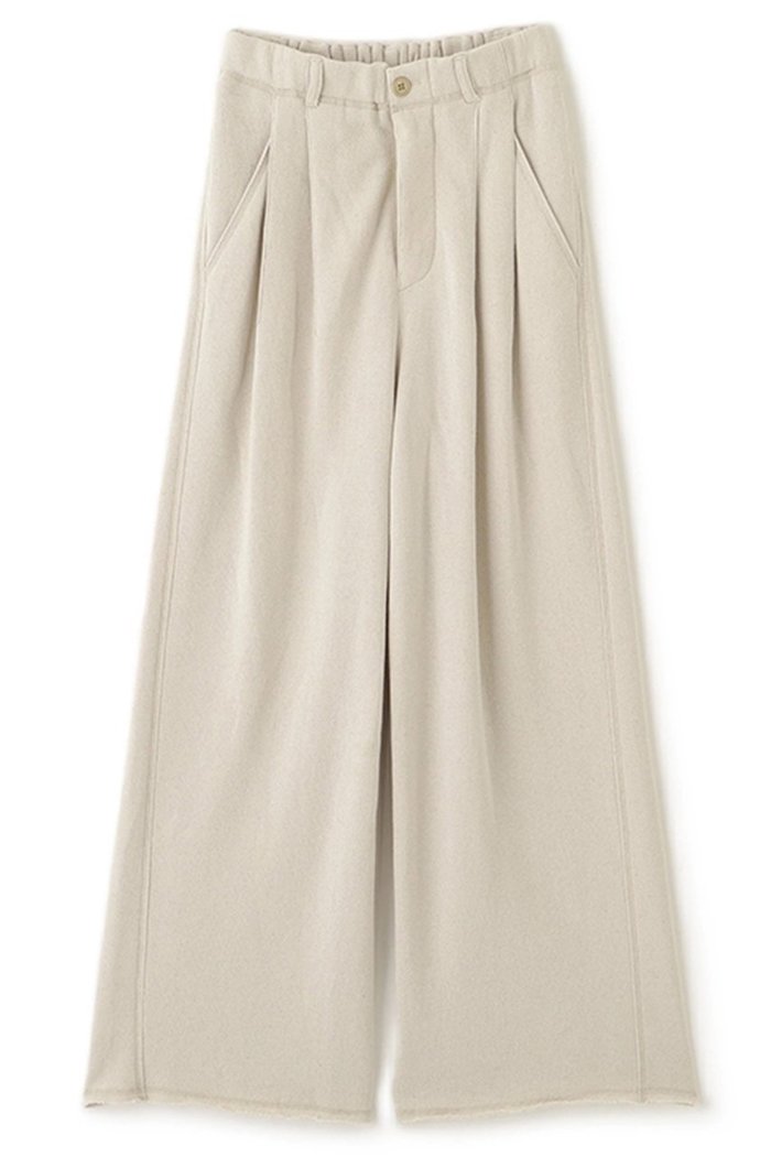 【エトレトウキョウ/ETRE TOKYO】のエアリースウェットパンツ インテリア・キッズ・メンズ・レディースファッション・服の通販 founy(ファニー) https://founy.com/ ファッション Fashion レディースファッション Fashion for Women パンツ Pants & Trousers カットソー Cut and Sewn Top コンパクト Compact, Small Size シンプル Simple, Minimal ジャケット Jacket, Outerwear スウェット / スエット Sweatshirt, Sweatwear ストレート Straight, Straight Cut スラックス Slacks, Dress Pants バランス Balance, Style Balance フィット Fit, Slim Fit フロント Front, Front Design リラックス Relax, Relaxed Fit ワイド Wide, Wide Fit エレガント 上品 Elegant 新作・新入荷 New Arrivals / New In |ID: prp329100004875914 ipo3291000000036368252