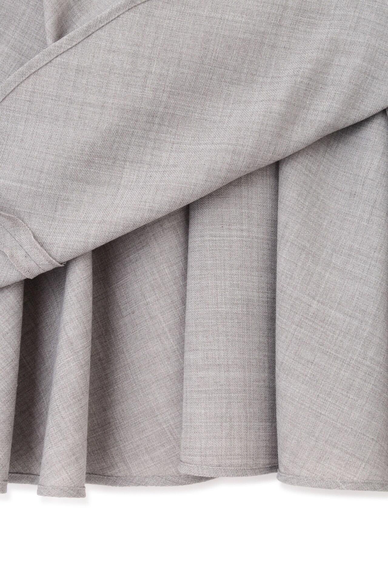 【ル フィル/LE PHIL】の《LE PHIL》ドライウールジレブラウス 人気、トレンドファッション・服の通販 founy(ファニー) 　ファッション　Fashion　レディースファッション　Fashion for Women　アウター　Coat / Outerwear Collection　トップス・カットソー　Cut & Sew Tops　キャミソール&ノースリーブ　Camisoles & Sleeveless Tops　シャツ・ブラウス・オフィスカジュアル　Elegant Blouses & Button-Ups　ベスト&ジレ / 重ね着スタイル　Vests & Gilets　おすすめ　Recommended / Our Picks　ショート　Short, Short Length　スタンダード　Standard, Basic　ドレス　Dress, One-Piece　ドレープ　Drape, Draping Fabric　ノースリーブ　Sleeveless, No-Sleeve　ラッフル　Ruffle, Frill　新作・新入荷　New Arrivals / New In　other-4|ID: prp329100004876044 ipo3291000000036369112