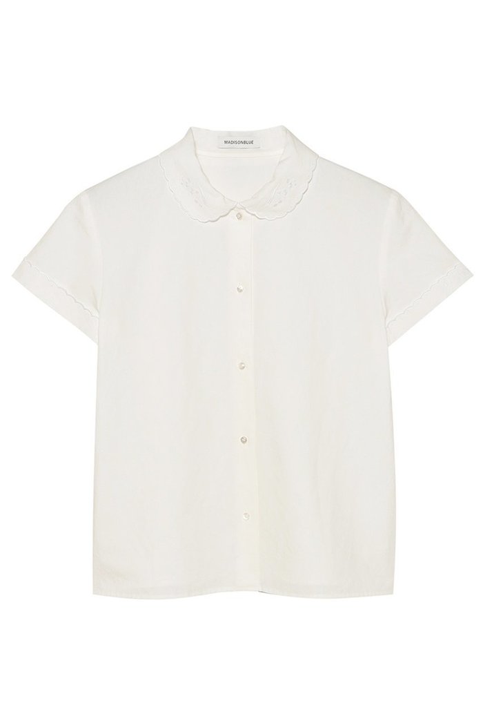 【マディソンブルー/MADISONBLUE】のROUND COLLAR H/S SH EMBROIDERY C/LI 刺繍シャツ インテリア・キッズ・メンズ・レディースファッション・服の通販 founy(ファニー) https://founy.com/ ファッション Fashion レディースファッション Fashion for Women トップス・カットソー Cut & Sew Tops シャツ・ブラウス・オフィスカジュアル Elegant Blouses & Button-Ups クラシック Classic, Timeless Style コンパクト Compact, Small Size ショート Short, Short Length スリーブ Sleeve, Long Sleeve / Short Sleeve リネン Linen, Linen Fabric ワッシャー Washer, Crinkled Finish |ID: prp329100004876375 ipo3291000000036372487