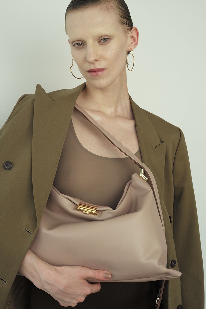 【プンティ/PUNTI】のGRAFT 2wayトートバッグ 大人の最旬トレンドファッション＆コーディネート founy(ファウニー) 　ファッション　Fashion　レディースファッション　Fashion for Women　バッグ　Bags　なめらか　Smooth, Silky Texture　クラッチ　Clutch, Clutch Bag　ラップ　Wrap, Wrap Design　other-2|ID: prp329100004876396 ipo3291000000036755573