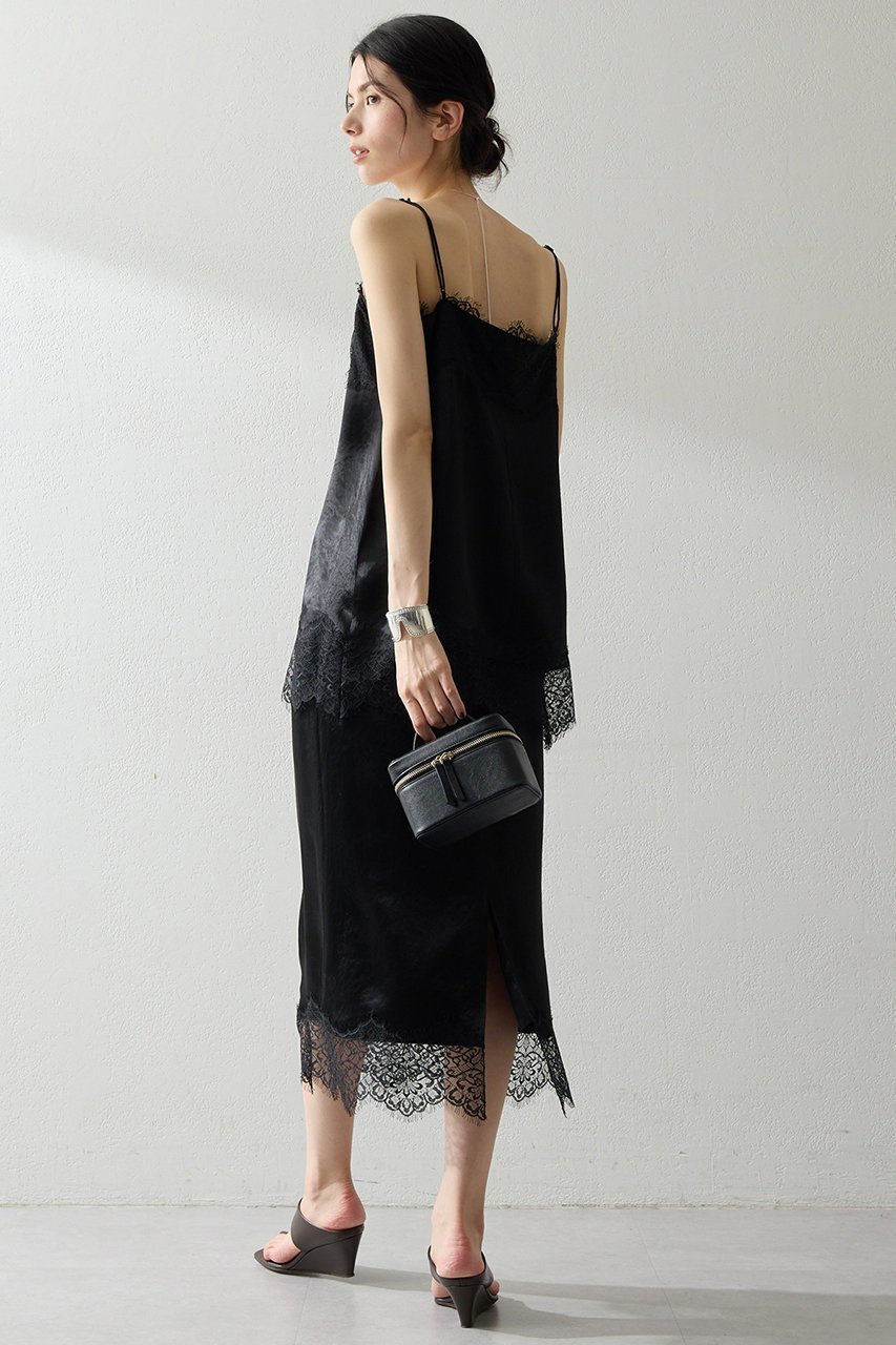 【ウィムガゼット/Whim Gazette】のサテンレースキャミソール 人気、トレンドファッション・服の通販 founy(ファニー) 　ファッション　Fashion　レディースファッション　Fashion for Women　トップス・カットソー　Cut & Sew Tops　キャミソール&ノースリーブ　Camisoles & Sleeveless Tops　シャツ・ブラウス・オフィスカジュアル　Elegant Blouses & Button-Ups　エレガント 上品　Elegant　キャミソール　Camisole, Spaghetti Strap Top　サテン　Satin, Glossy Fabric　ノースリーブ　Sleeveless, No-Sleeve　モダン　Modern, Contemporary　ラップ　Wrap, Wrap Design　レース　Lace, Lace Fabric　新作・新入荷　New Arrivals / New In　other-4|ID: prp329100004876410 ipo3291000000036372805