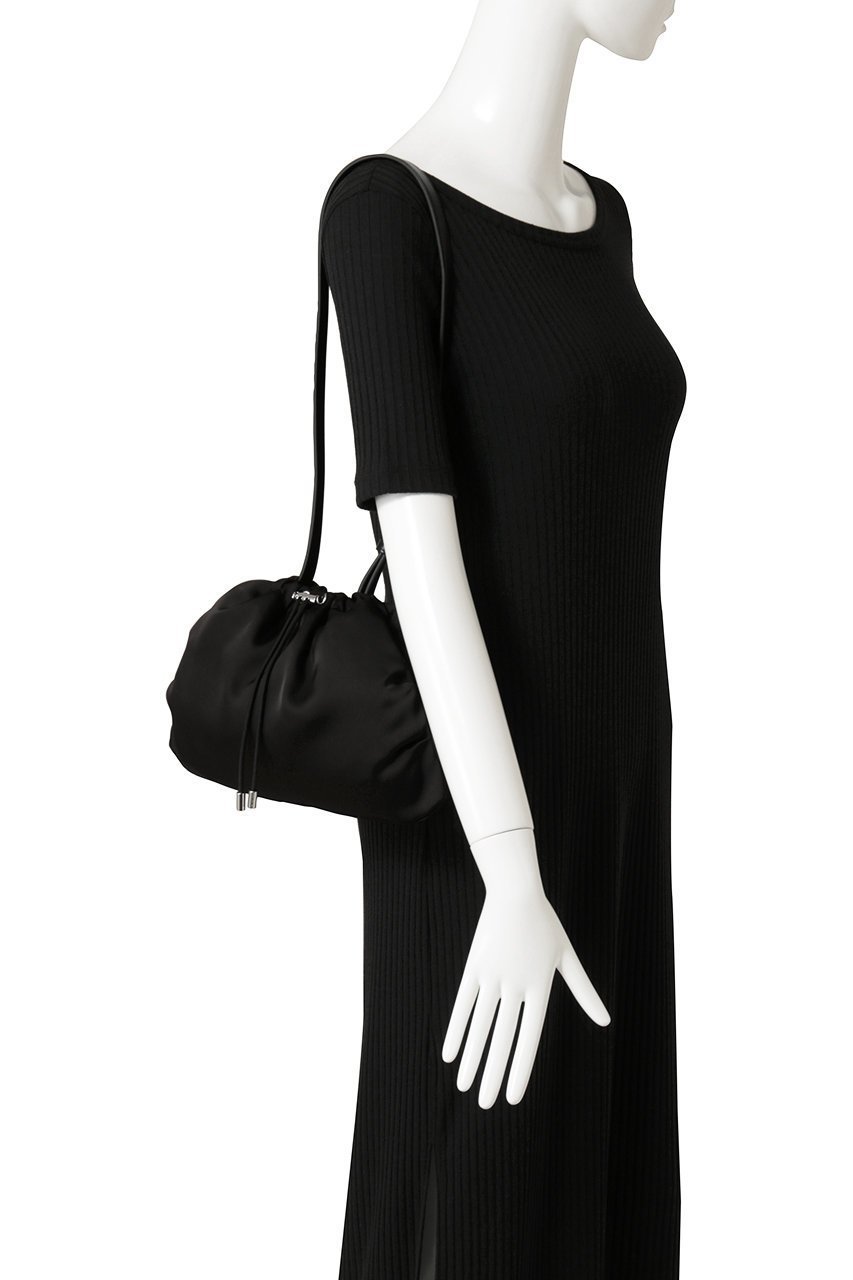 【リムアーク/RIM.ARK】のSatin sacoche/サコッシュ 大人の最旬トレンドファッション＆コーディネート founy(ファウニー) 　ファッション　Fashion　レディースファッション　Fashion for Women　バッグ　Bags　おすすめ　Recommended / Our Picks　サテン　Satin, Glossy Fabric　ショルダー　Shoulder, Shoulder Strap　ジャケット　Jacket, Outerwear　other-3|ID: prp329100004876449 ipo3291000000036744310