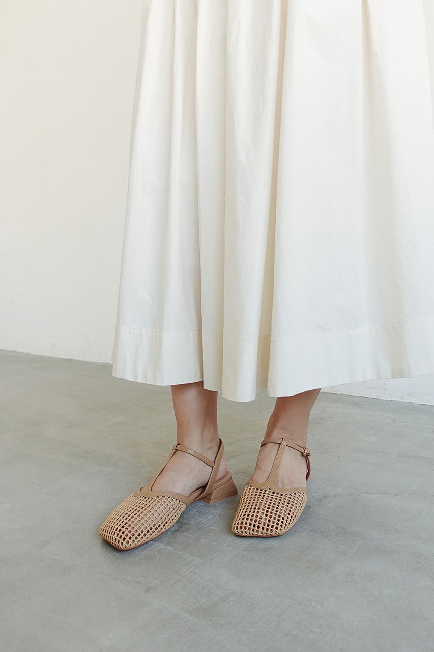 【ダニエラ アンド ジェマ/Daniella & GEMMA】のTストラップメッシュサンダル 人気、トレンドファッション・服の通販 founy(ファニー) 　ファッション　Fashion　レディースファッション　Fashion for Women　インソール　Shoe Insole　クッション　Cushion, Throw Pillow　サンダル　Sandals, Summer Shoes　セパレート　Separate, Two-Piece　メッシュ　Mesh, Net Fabric　ラップ　Wrap, Wrap Design　ワイド　Wide, Wide Fit　夏　Summer　新作・新入荷　New Arrivals / New In　春　Spring　S/S・春夏　SS, Spring/Summer, Warm Season　other-4|ID: prp329100004876472 ipo3291000000036373318