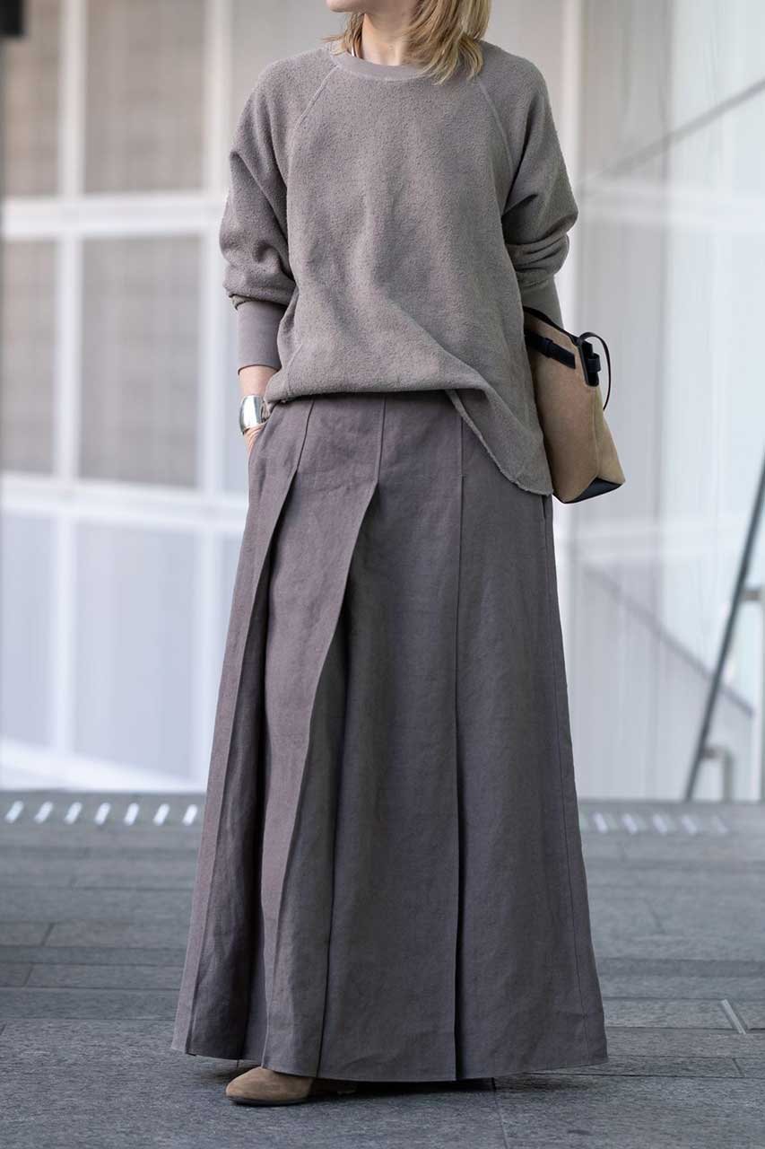 【ブリル/BRILL】の【raspail】ニュアンススウェット 人気、トレンドファッション・服の通販 founy(ファニー) 　ファッション　Fashion　レディースファッション　Fashion for Women　トップス・カットソー　Cut & Sew Tops　シャツ・ブラウス・オフィスカジュアル　Elegant Blouses & Button-Ups　レディースパーカー・カジュアルフーディー　Casual Hoodies & Sweatshirts　ロングTシャツ・Tシャツ　Longline T-Shirts & Tees　スウェット・クルーネックトップス　Sweatshirts & Crewnecks / Relaxed Fit Sweat Tops　カットソー・ベーシックTシャツ　Cut-and-Sewn Tops / Stretch Tees & Basics　コレクション　Collection, Seasonal Line　シンプル　Simple, Minimal　スウェット / スエット　Sweatshirt, Sweatwear　スリーブ　Sleeve, Long Sleeve / Short Sleeve　ベーシック　Basic, Essential　モダン　Modern, Contemporary　リラックス　Relax, Relaxed Fit　新作・新入荷　New Arrivals / New In　other-5|ID: prp329100004876531 ipo3291000000036373765