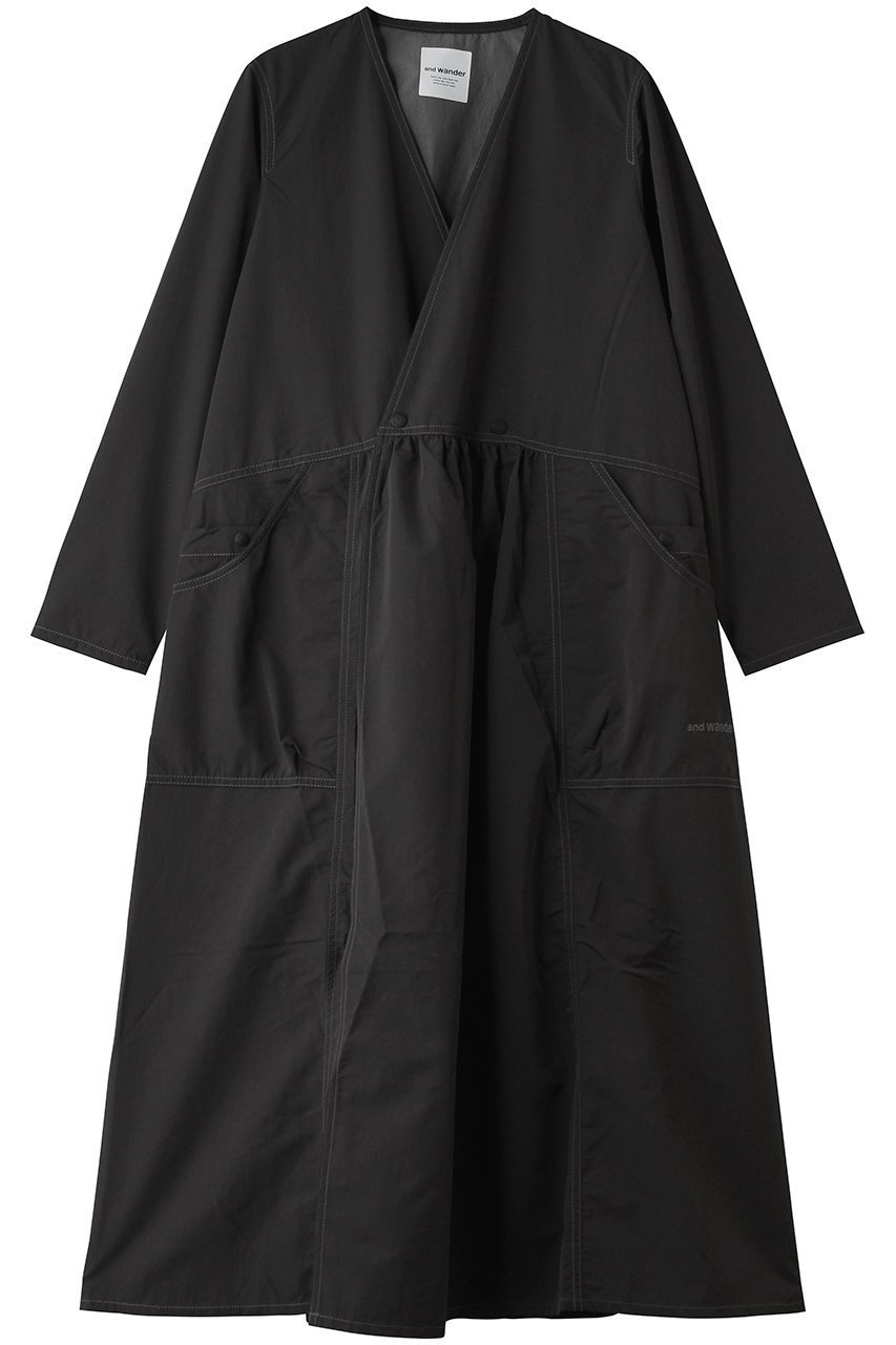 【アンドワンダー/and wander】のcrinkled ナイロン カシュクール インテリア・キッズ・メンズ・レディースファッション・服の通販 founy(ファウニー) 　ファッション　Fashion　レディースファッション　Fashion for Women　ワンピース　Dresses　チュニック　Tunic Tops & Dresses　おすすめ　Recommended / Our Picks　アウトドア　Outdoor Clothing　カシュクール　Wrap Design　チュニック　Tunic, Long Top　ドレス　Dress, One-Piece　ミックス　Mix, Mixed Style　ロング　Long, Long-Length　チャコール|ID: prp329100004876563 ipo3291000000036887525