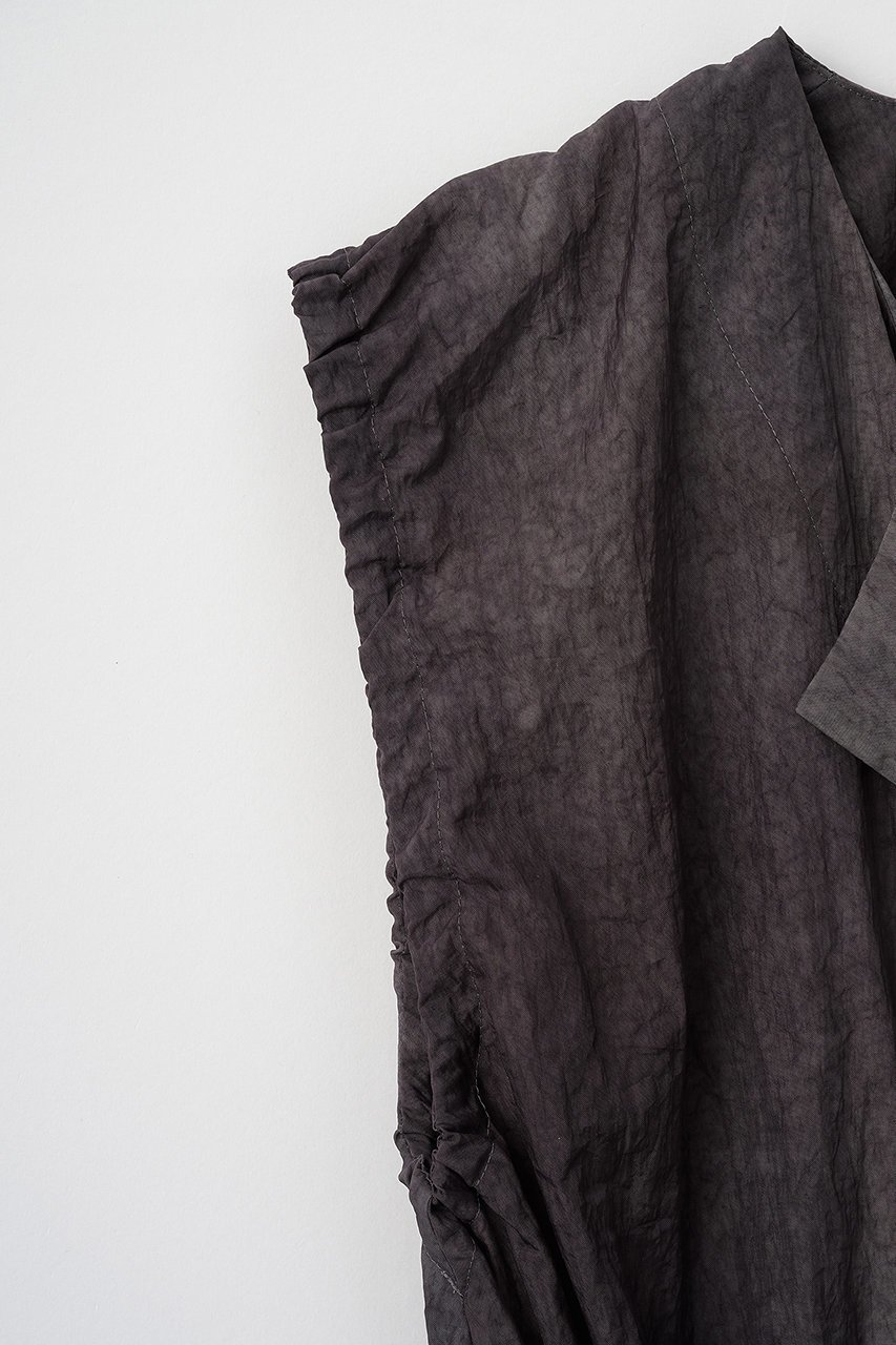 【ミューラル/MURRAL】のRadiance スリーブレス トップス 大人の最旬トレンドファッション＆コーディネート founy(ファウニー) 　ファッション　Fashion　レディースファッション　Fashion for Women　トップス・カットソー　Cut & Sew Tops　キャミソール&ノースリーブ　Camisoles & Sleeveless Tops　シャツ・ブラウス・オフィスカジュアル　Elegant Blouses & Button-Ups　おすすめ　Recommended / Our Picks　ギャザー　Gathered, Ruffled　グラデーション　Gradient, Ombre　スリーブ　Sleeve, Long Sleeve / Short Sleeve　ドローストリング　Drawstring, Pull Cord　ノースリーブ　Sleeveless, No-Sleeve　ハンド　Hand, Handmade　フォルム　Silhouette, Form　エレガント 上品　Elegant　再入荷　Restock / Back in Stock　other-4|ID: prp329100004876605 ipo3291000000036717163