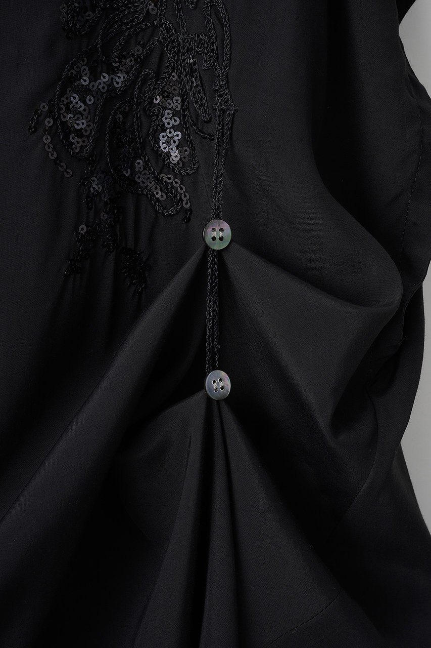 【ミューラル/MURRAL】のVeil エンブロイダード シャツ 大人の最旬トレンドファッション＆コーディネート founy(ファウニー) 　ファッション　Fashion　レディースファッション　Fashion for Women　トップス・カットソー　Cut & Sew Tops　シャツ・ブラウス・オフィスカジュアル　Elegant Blouses & Button-Ups　エレガント 上品　Elegant　ショート　Short, Short Length　スパンコール　Sequins, Sequin Embellishment　スリーブ　Sleeve, Long Sleeve / Short Sleeve　ドレープ　Drape, Draping Fabric　モチーフ　Motif, Design Theme　ループ　Loop, Loop Knit　再入荷　Restock / Back in Stock　other-6|ID: prp329100004876608 ipo3291000000036744476