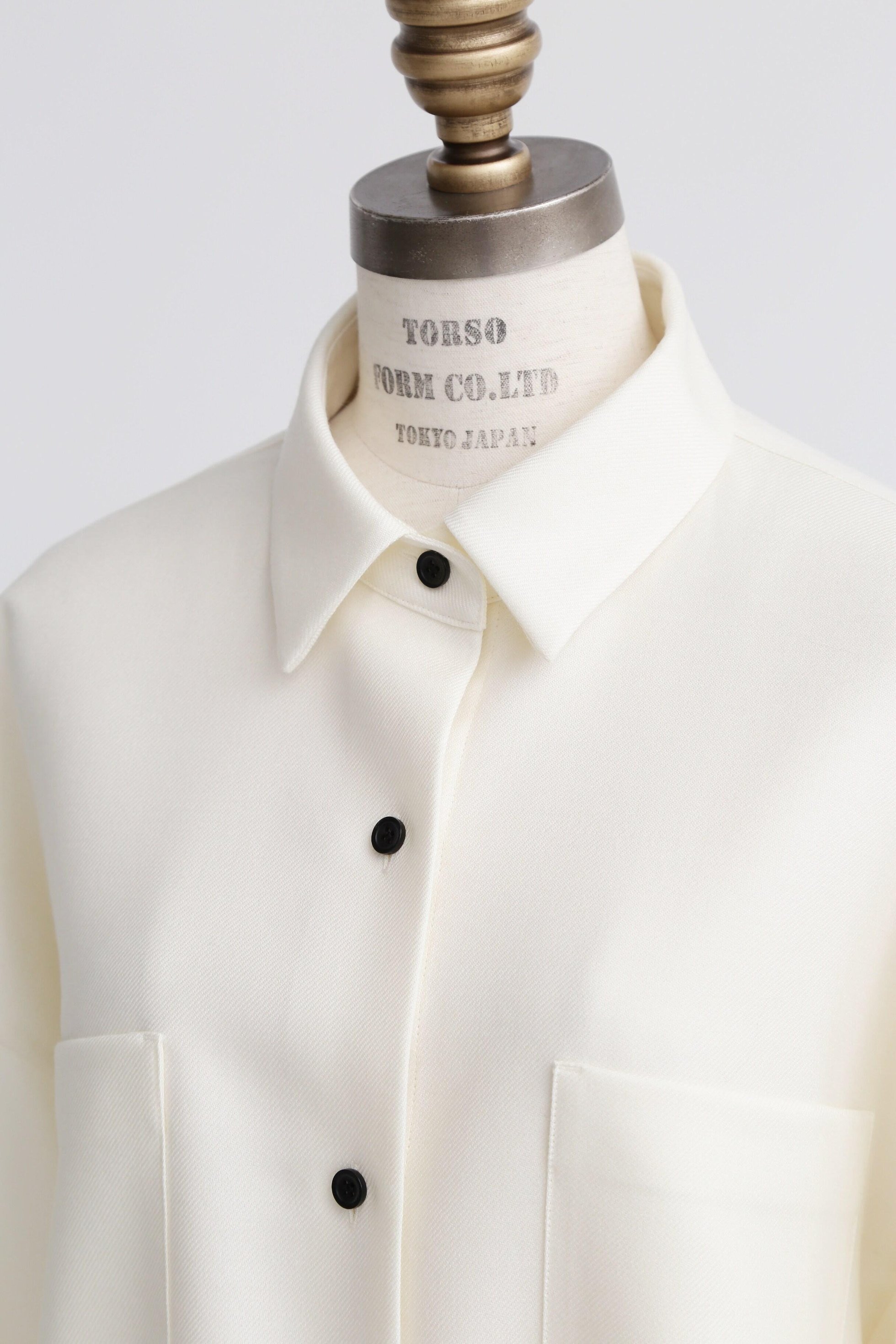 【ヒューエルミュージアム/hueLe Museum】の【hLM】ストレッチサキソニーブラウス 人気、トレンドファッション・服の通販 founy(ファニー) 　ファッション　Fashion　レディースファッション　Fashion for Women　トップス・カットソー　Cut & Sew Tops　シャツ・ブラウス・オフィスカジュアル　Elegant Blouses & Button-Ups　スリーブ　Sleeve, Long Sleeve / Short Sleeve　ブルゾン　Blouson, Bomber Jacket　ロング　Long, Long-Length　再入荷　Restock / Back in Stock　other-2|ID: prp329100004876642 ipo3291000000036374602