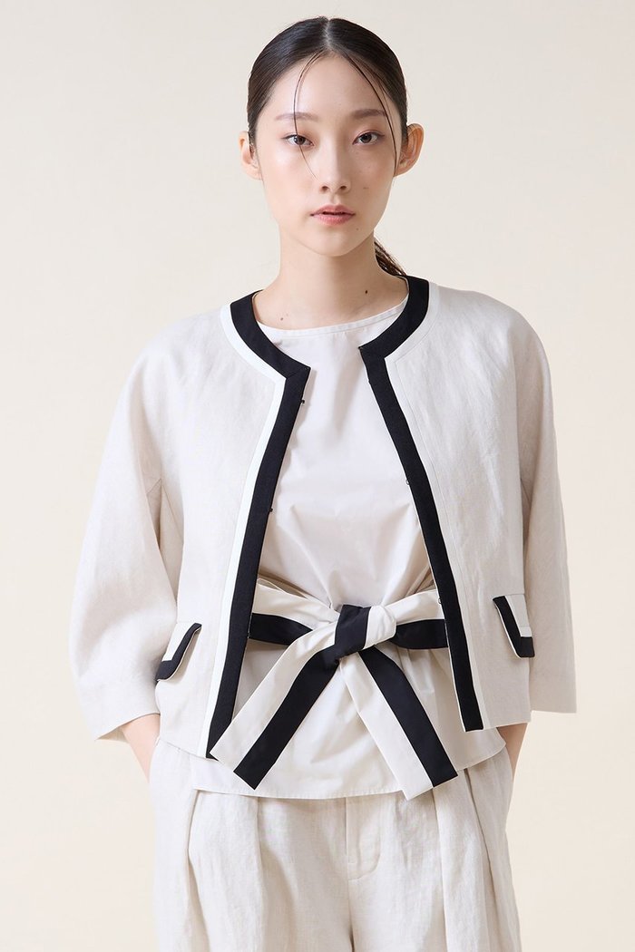 【ティアラ/Tiara】のカラーブロックジャケット インテリア・キッズ・メンズ・レディースファッション・服の通販 founy(ファニー) https://founy.com/ ファッション Fashion レディースファッション Fashion for Women アウター Coat / Outerwear Collection レディースジャケット・軽アウター Jackets ジャケット Jacket, Outerwear スリーブ Sleeve, Long Sleeve / Short Sleeve タンブラー Tumbler, Travel Mug フォルム Silhouette, Form ブロック Block, Solid Block Pattern リネン Linen, Linen Fabric 新作・新入荷 New Arrivals / New In |ID: prp329100004876680 ipo3291000000036374876