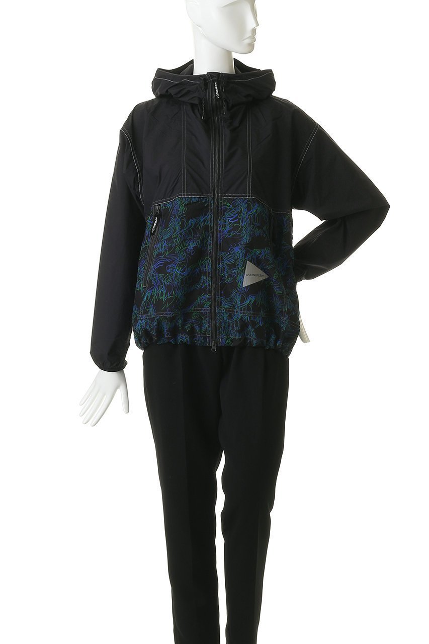 【アンドワンダー/and wander】の【UNISEX】プリンテッド ウィンド ジャケット 大人の最旬トレンドファッション＆コーディネート founy(ファウニー) 　ファッション　Fashion　レディースファッション　Fashion for Women　アウター　Coat / Outerwear Collection　レディースジャケット・軽アウター　Jackets　ブルゾンジャケット・スポーティアウター　Blouson Jackets　ユニセックス　Unisex, Genderless　アウトドア　Outdoor Clothing　グラフィック　Graphic, Graphic Design　コンパクト　Compact, Small Size　ジャケット　Jacket, Outerwear　ブルゾン　Blouson, Bomber Jacket　ポーチ　Pouch, Small Case　軽量　Lightweight, Ultra Light　other-8|ID: prp329100004876708 ipo3291000000036958323
