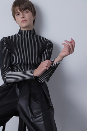 【ヒューエルミュージアム/hueLe Museum】 【hLM】コントラストカラーニット人気、トレンドファッション・服の通販 founy(ファニー) ファッション Fashion レディースファッション Fashion for Women トップス・カットソー Cut & Sew Tops ニット Knit Tops & Sweaters カジュアルプルオーバー・ニットトップス Pullovers & Knit Tops / Casual Pullovers なめらか Smooth, Silky Texture インナー Innerwear ストライプ Stripe, Striped Pattern ボトルネック Bottle Neck, Mock Neck モダン Modern, Contemporary 再入荷 Restock / Back in Stock |ID:prp329100004876732