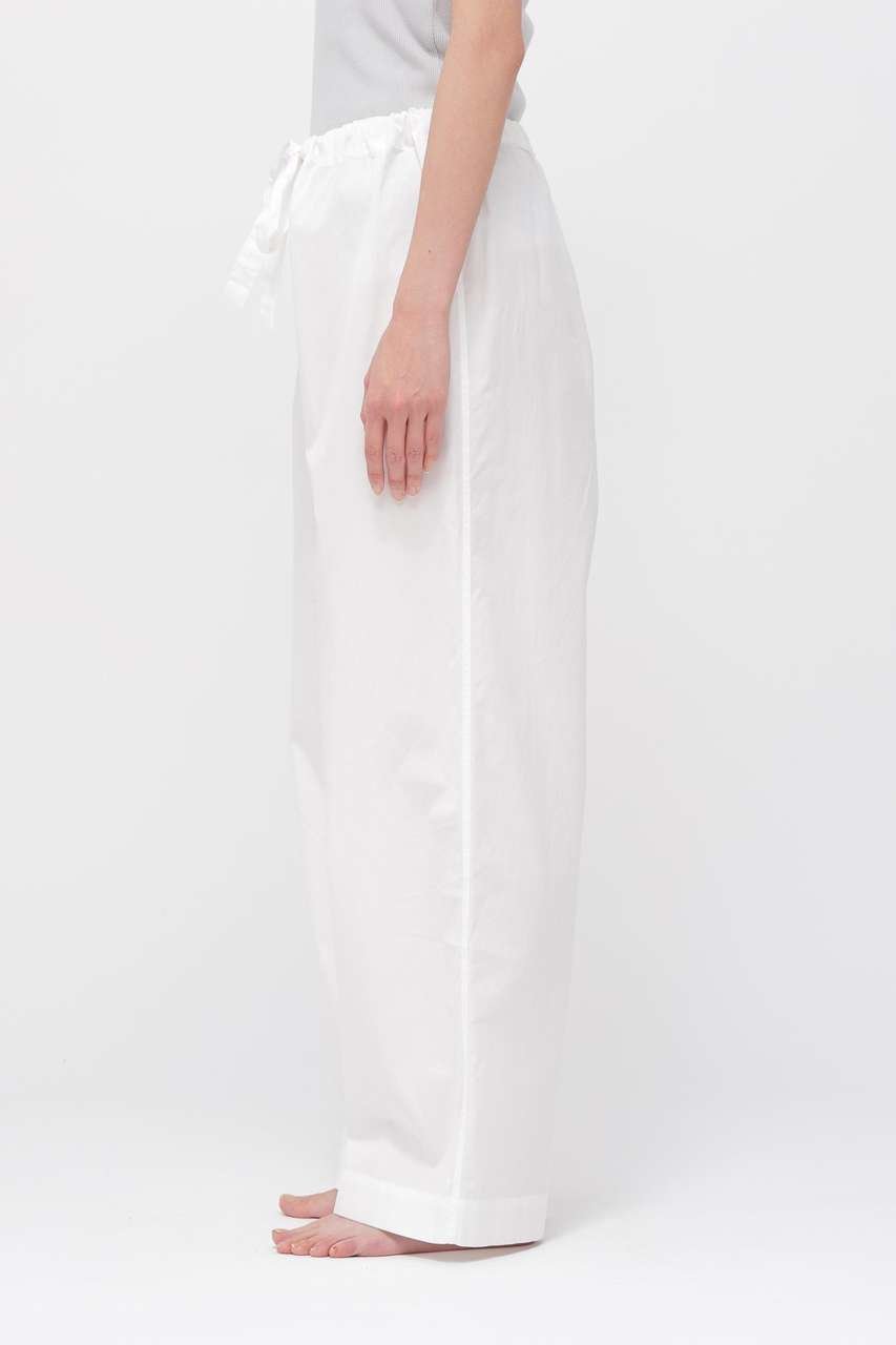 【マーガレットハウエル/MARGARET HOWELL】のPLAIN POPLIN TROUSERS 大人の最旬トレンドファッション＆コーディネート founy(ファウニー) 　ファッション　Fashion　レディースファッション　Fashion for Women　パンツ　Pants & Trousers　エレガント 上品　Elegant　other-5|ID: prp329100004876813 ipo3291000000036958461
