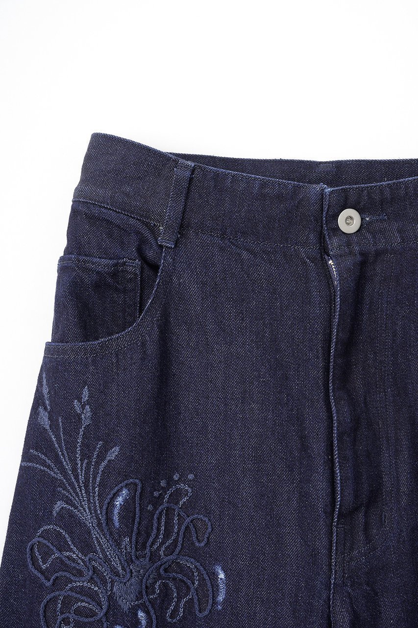 【ミューラル/MURRAL】のNerine エンブロイダード デニム スラックス 人気、トレンドファッション・服の通販 founy(ファニー) 　ファッション　Fashion　レディースファッション　Fashion for Women　パンツ　Pants & Trousers　デニムパンツ・ジーンズ・美脚デニム　Denim Jeans & Pants　カッティング　Cutting Detail　カットソー　Cut and Sewn Top　クラシカル　Classical, Vintage-Inspired　クラッシュ　Distressed, Crashed Style　スラックス　Slacks, Dress Pants　ダイヤモンド　Diamond, Brilliant Cut　デニム　Denim, Jeans Material　手描き　Hand-Drawn, Illustrated　エレガント 上品　Elegant　新作・新入荷　New Arrivals / New In　other-3|ID: prp329100004876817 ipo3291000000036375963