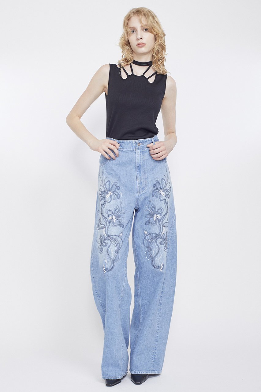 【ミューラル/MURRAL】のNerine エンブロイダード デニム スラックス 人気、トレンドファッション・服の通販 founy(ファニー) 　ファッション　Fashion　レディースファッション　Fashion for Women　パンツ　Pants & Trousers　デニムパンツ・ジーンズ・美脚デニム　Denim Jeans & Pants　カッティング　Cutting Detail　カットソー　Cut and Sewn Top　クラシカル　Classical, Vintage-Inspired　クラッシュ　Distressed, Crashed Style　ジーンズ　Jeans, Denim Pants　スラックス　Slacks, Dress Pants　ダイヤモンド　Diamond, Brilliant Cut　デニム　Denim, Jeans Material　手描き　Hand-Drawn, Illustrated　エレガント 上品　Elegant　新作・新入荷　New Arrivals / New In　other-7|ID: prp329100004876820 ipo3291000000036375990